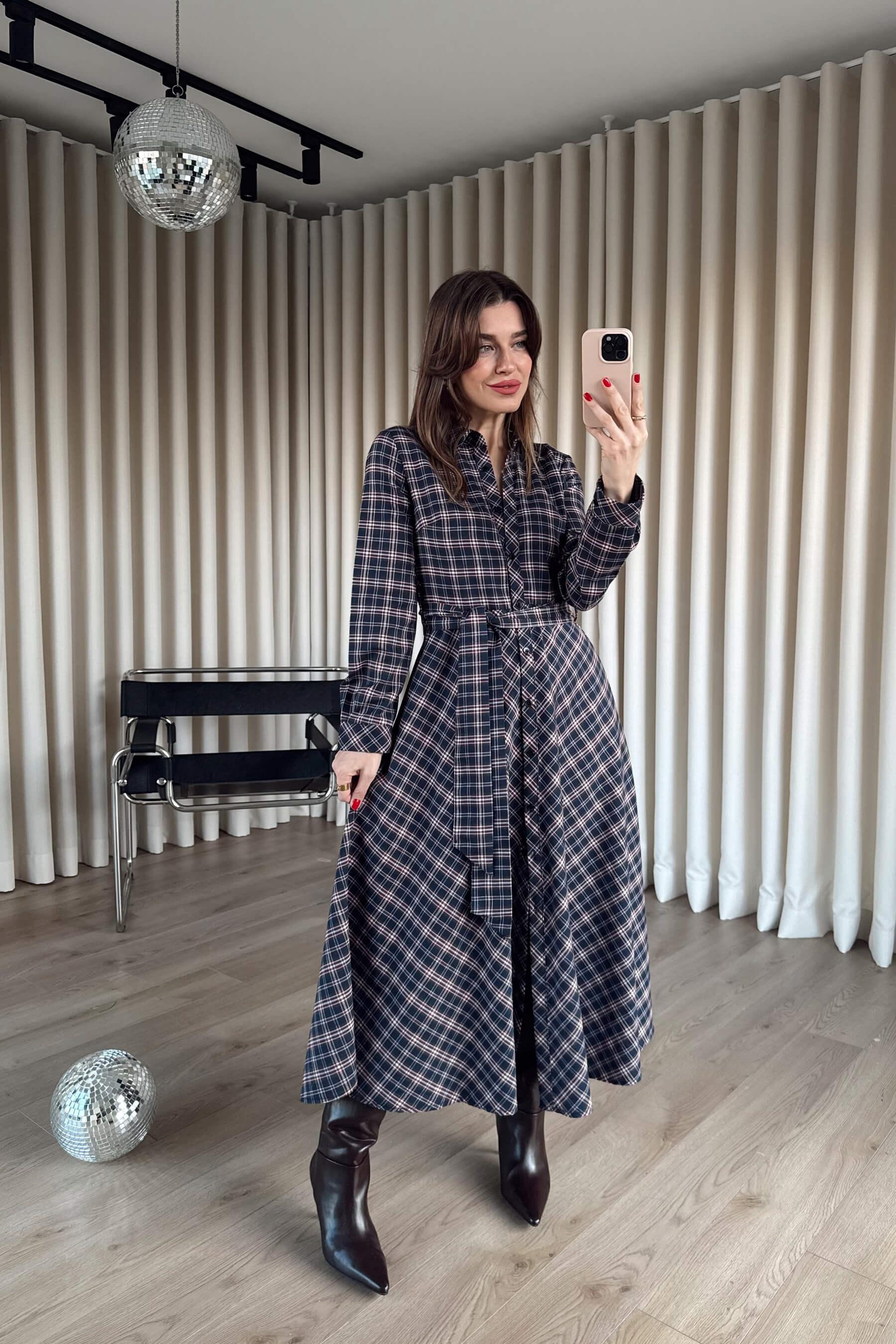 Lacivert Kırmızı Ekoseli Oversize Kuşaklı Maxi Boy Elbise