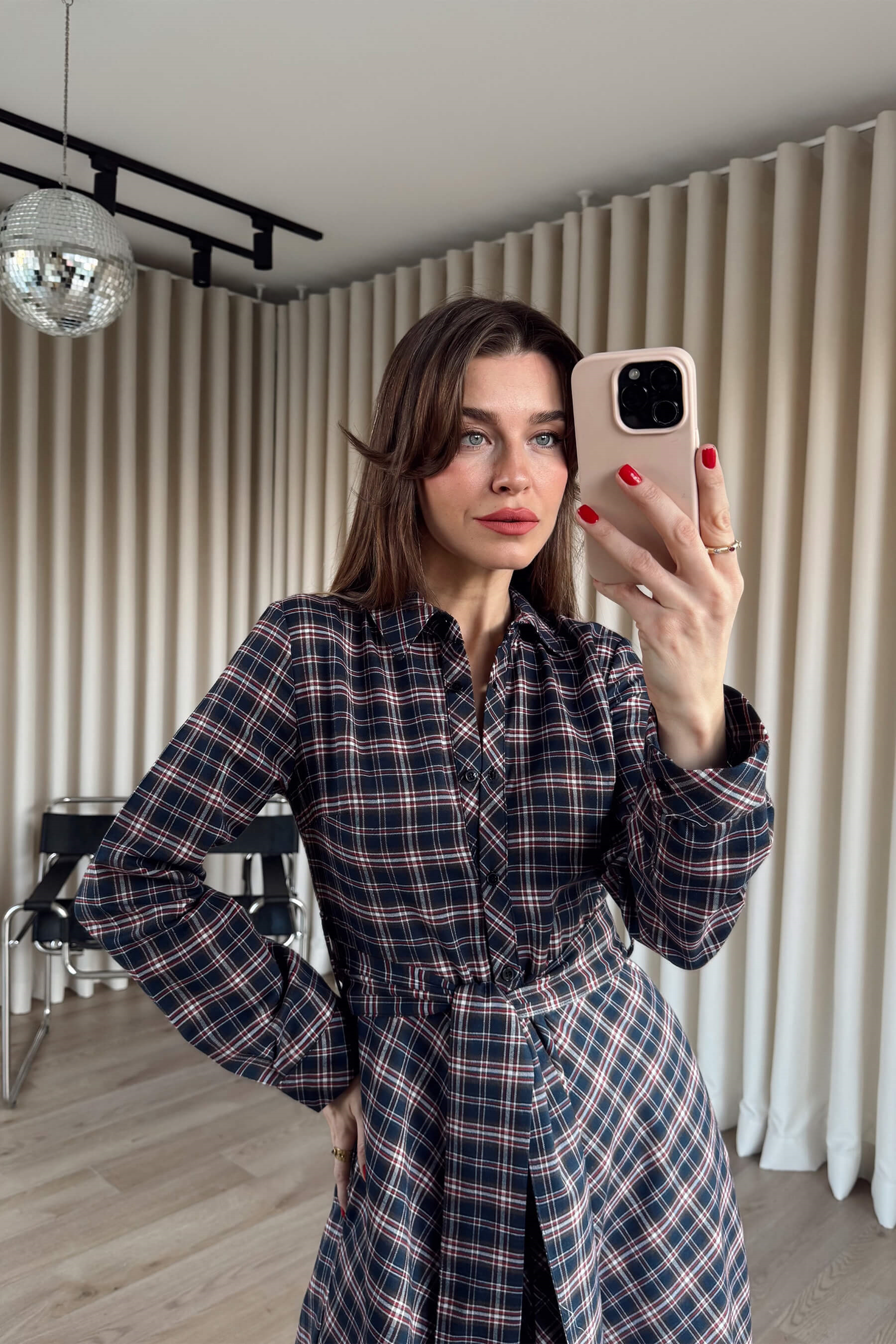 Lacivert Kırmızı Ekoseli Oversize Kuşaklı Maxi Boy Elbise