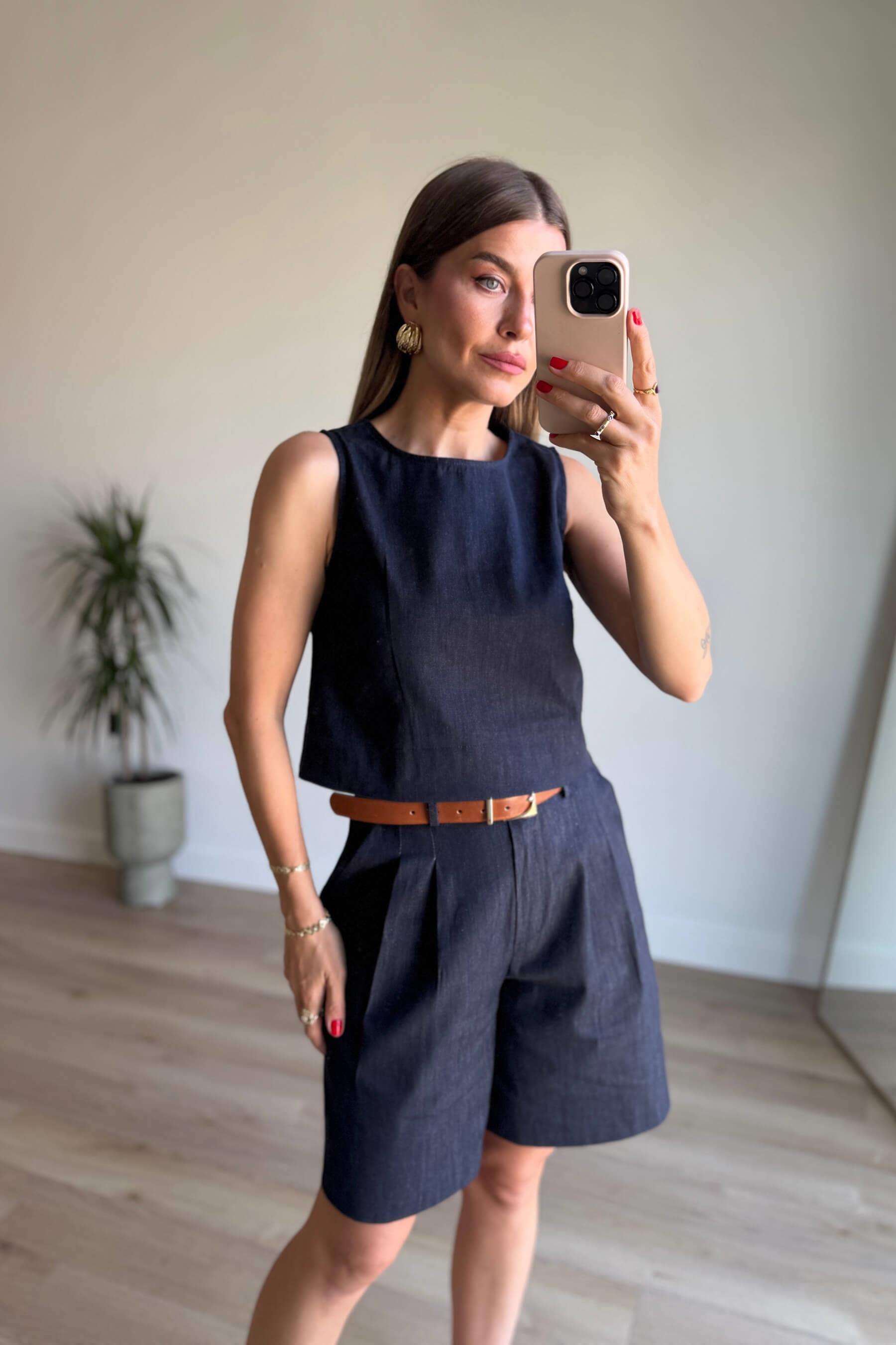 Lacivert Sıfır Kol Şort Bluz İnce Denim Takım