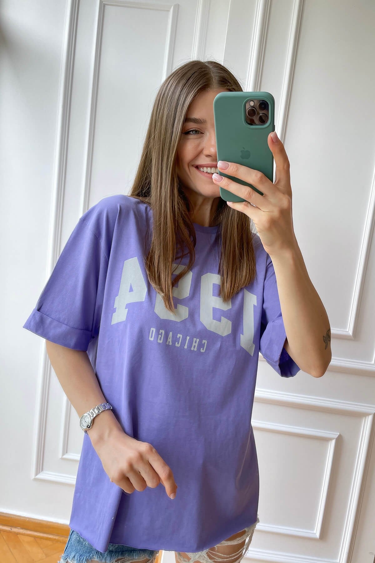Lavanta Rengi Yırtmaçlı T-Shirt