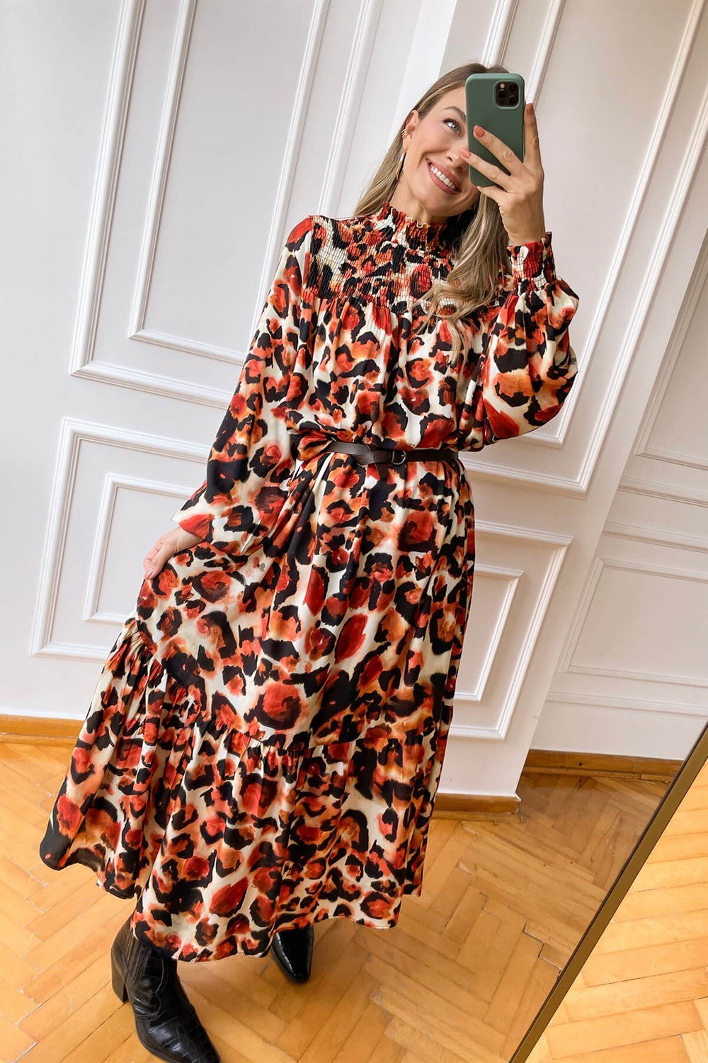 Leopar Desen Dik Yakalı Maksi Elbise