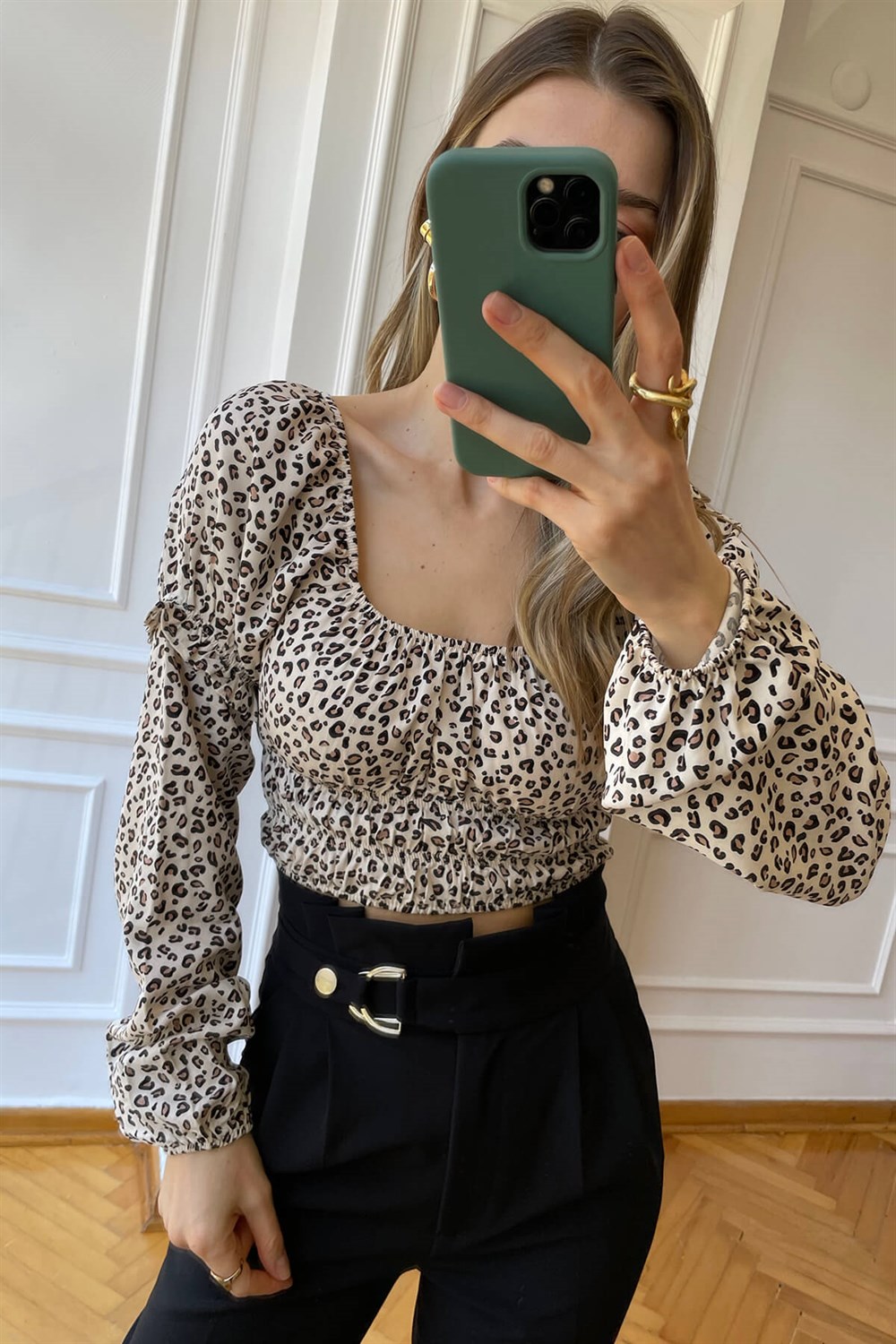 Leopar Drapeli Crop Bluz