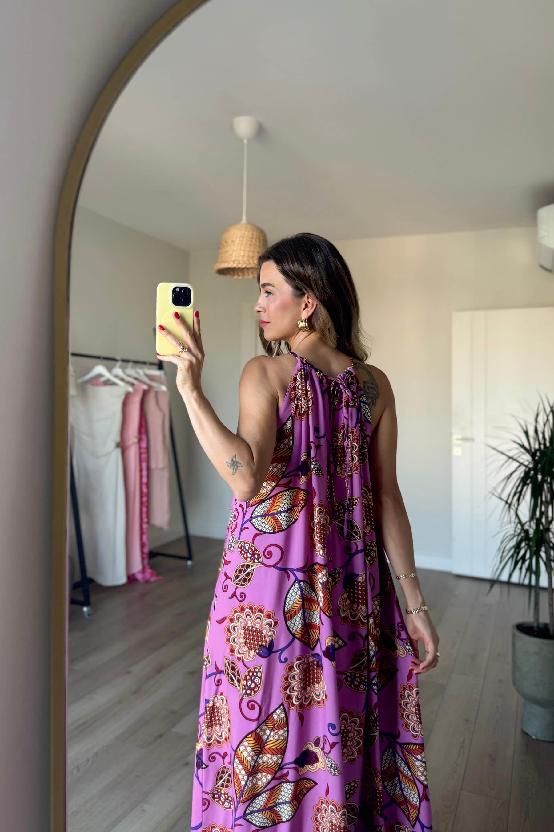 Lila Desenli Boyundan Bağcıklı Oversize Elbise