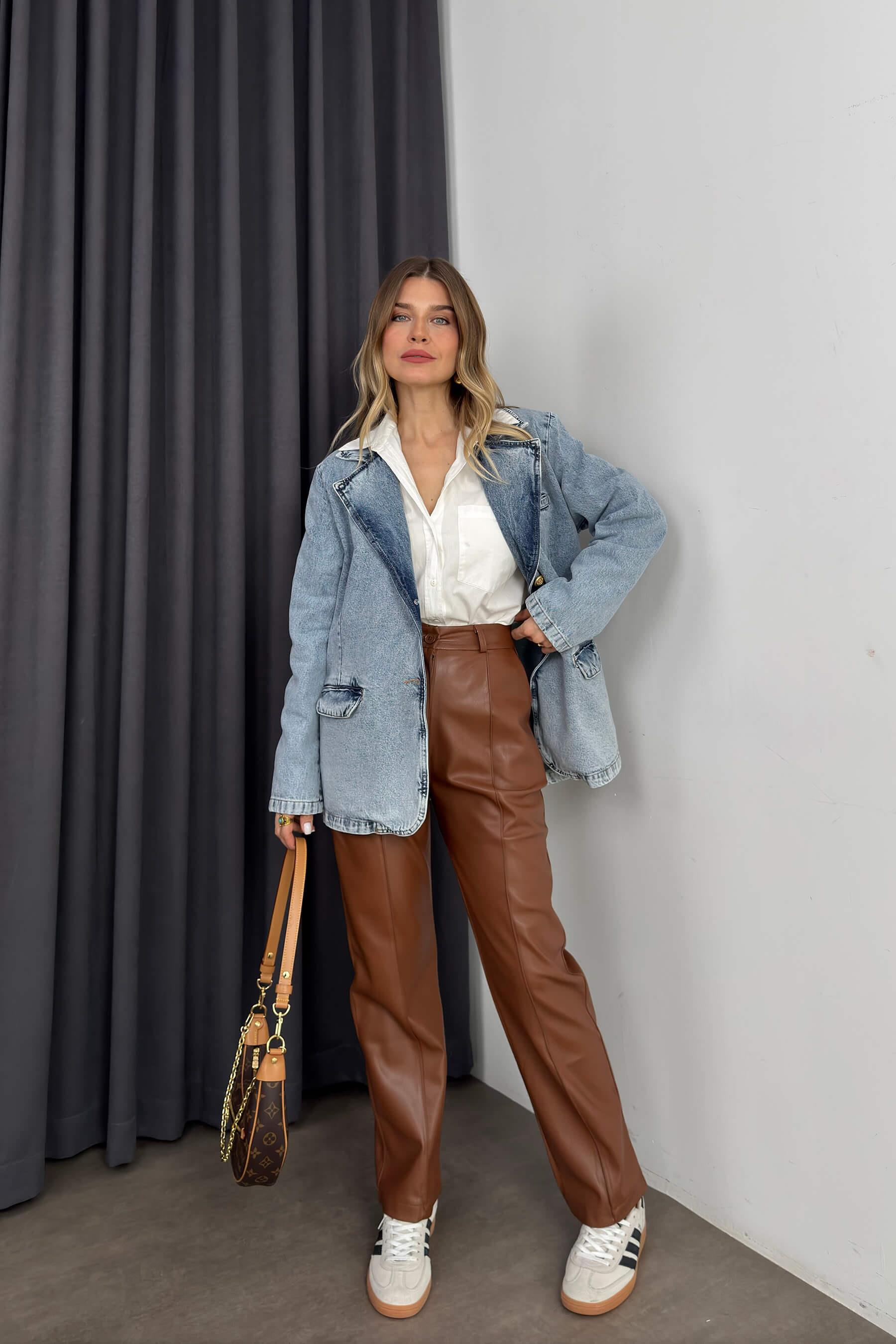 Mavi Önü Düğmeli Kot Blazer Ceket