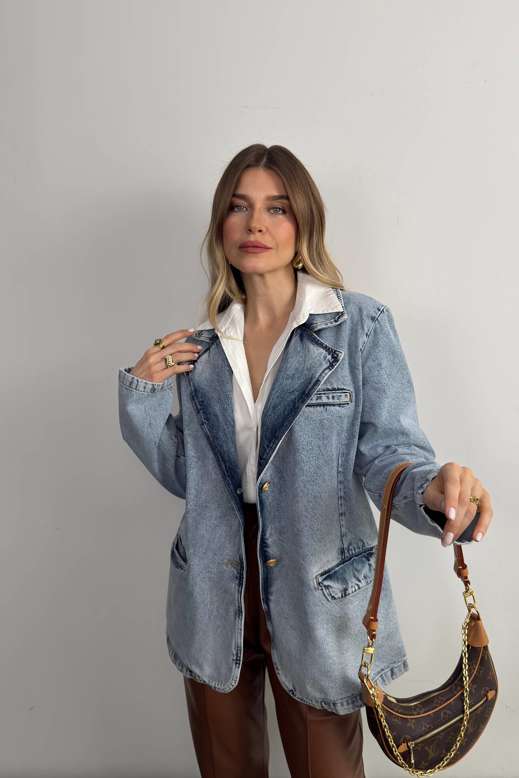 Mavi Önü Düğmeli Kot Blazer Ceket