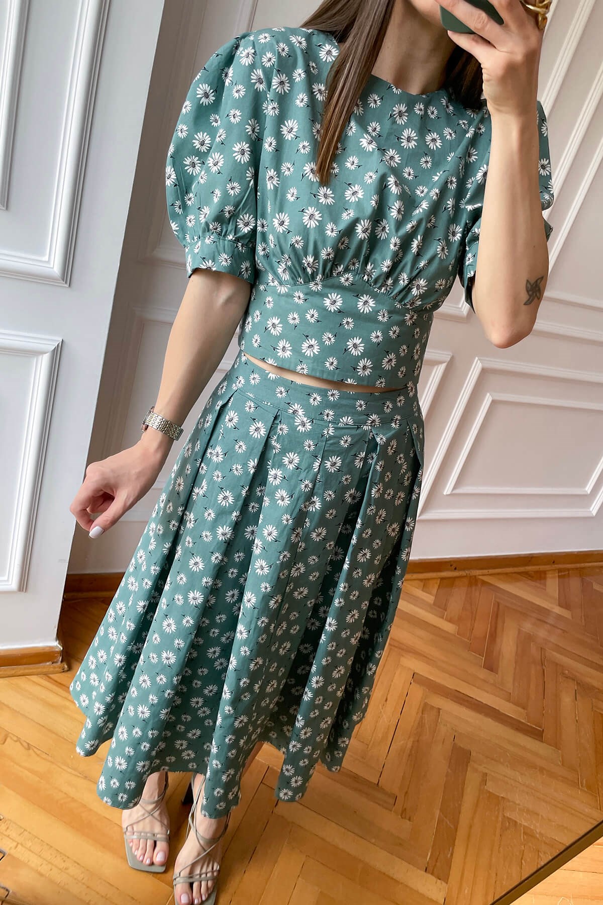 Mint Papatya Desen Etek ve Crop