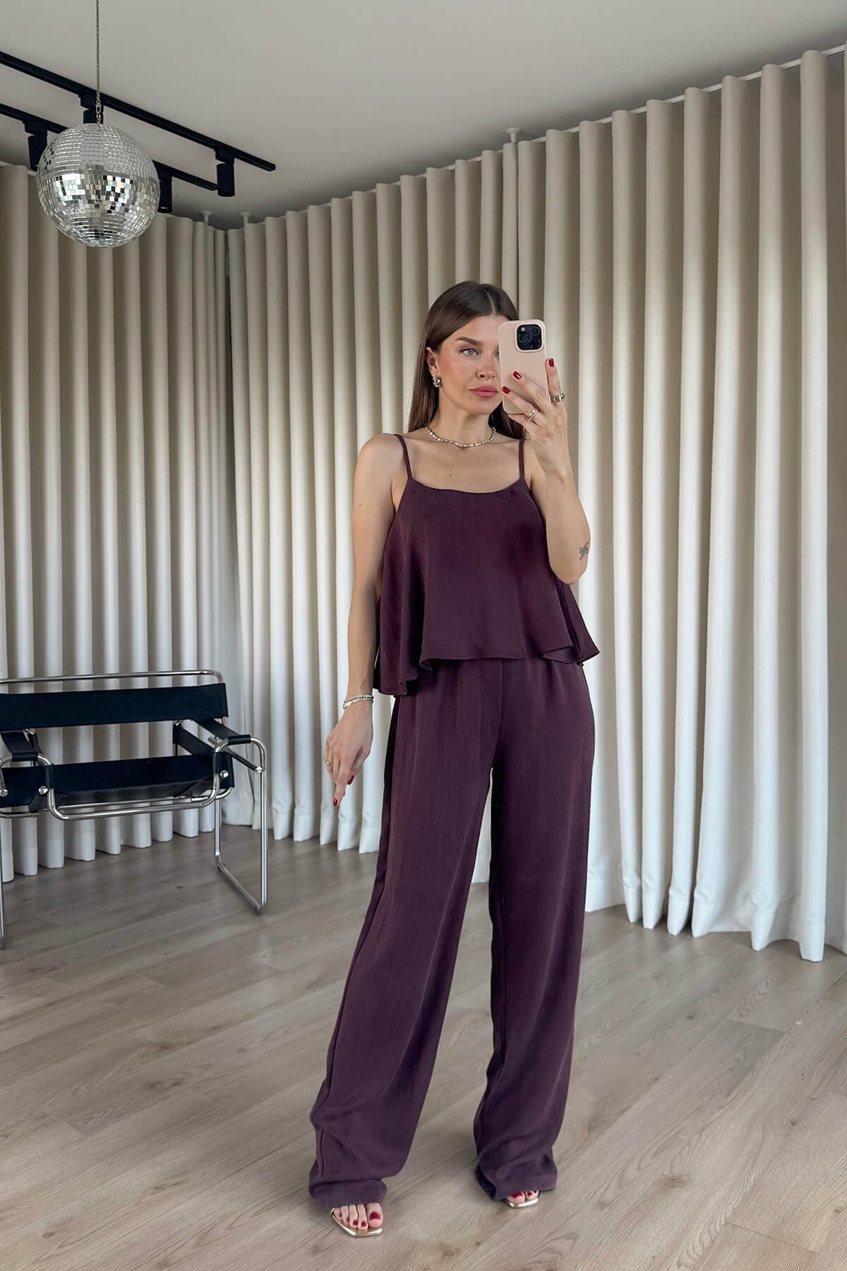 Mürdüm Askılı Volanlı Bluz Pantolon Takım