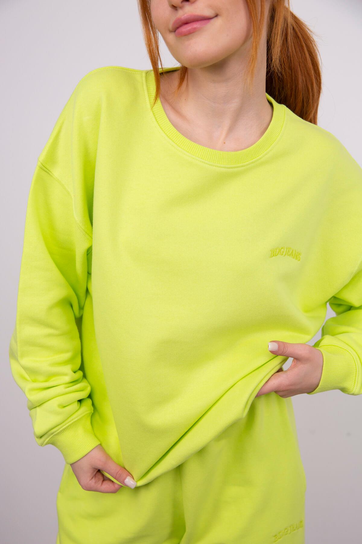 Neon Yeşili Eşofman Takımı