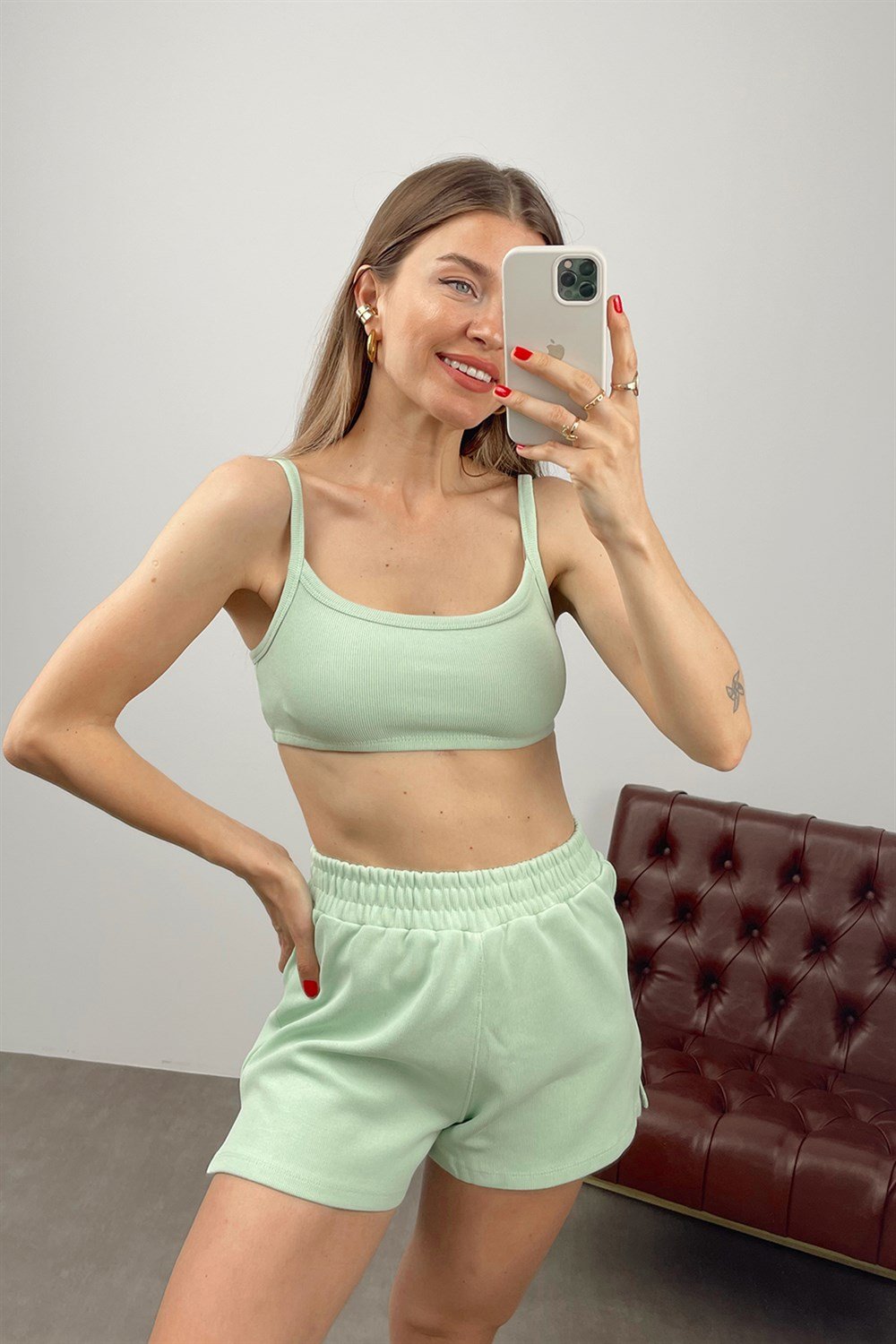 Nil Yeşili Pamuklu Crop Şort Takım