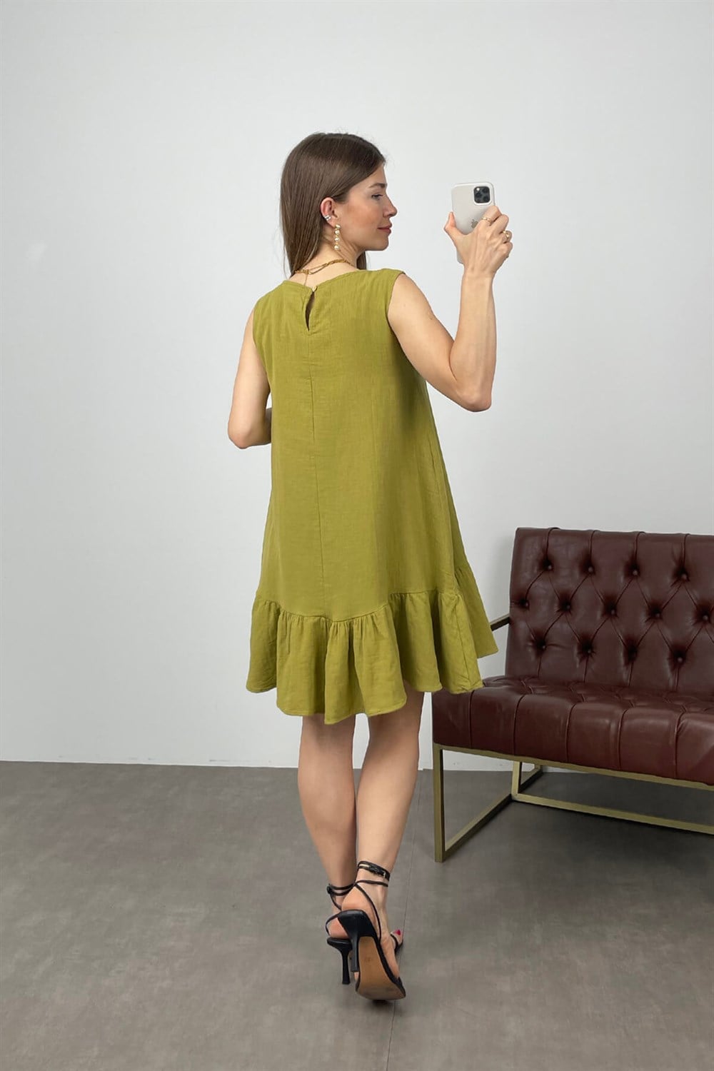 Olive Kolsuz Fırfırlı Keten Elbise