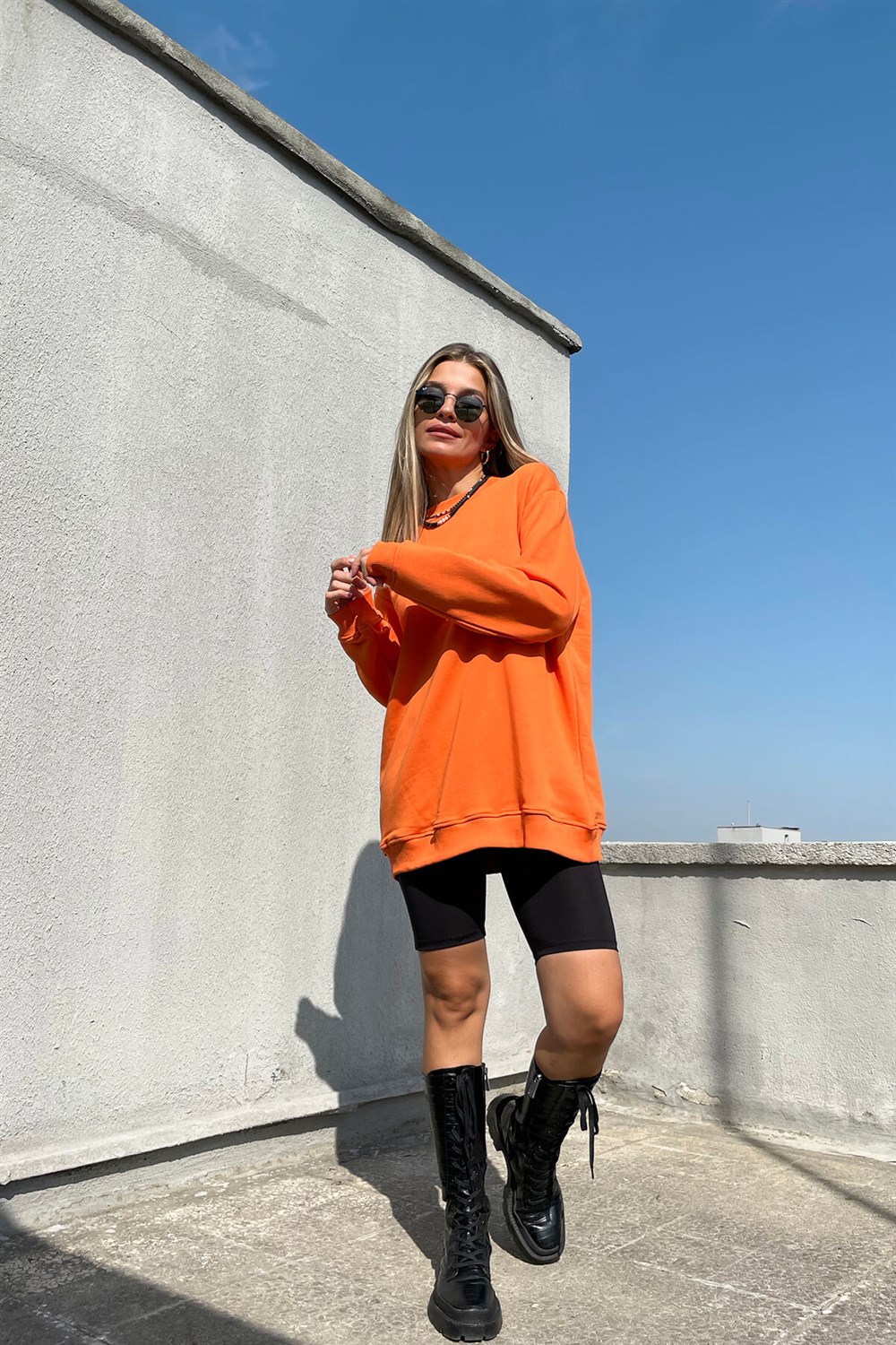 Oranj Boyfriend Sweat