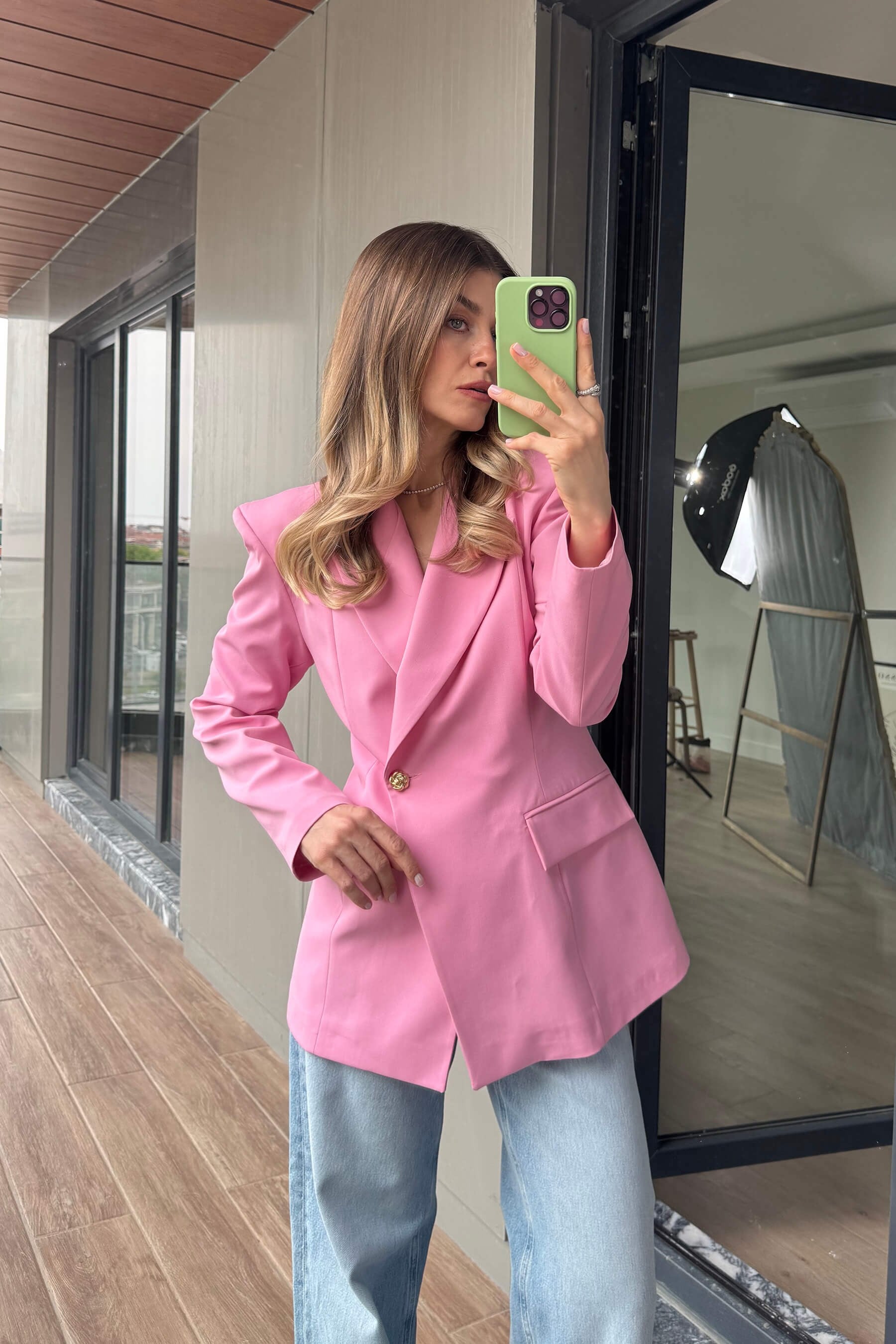 Pembe Belden Oturtmalı Premium Blazer Ceket