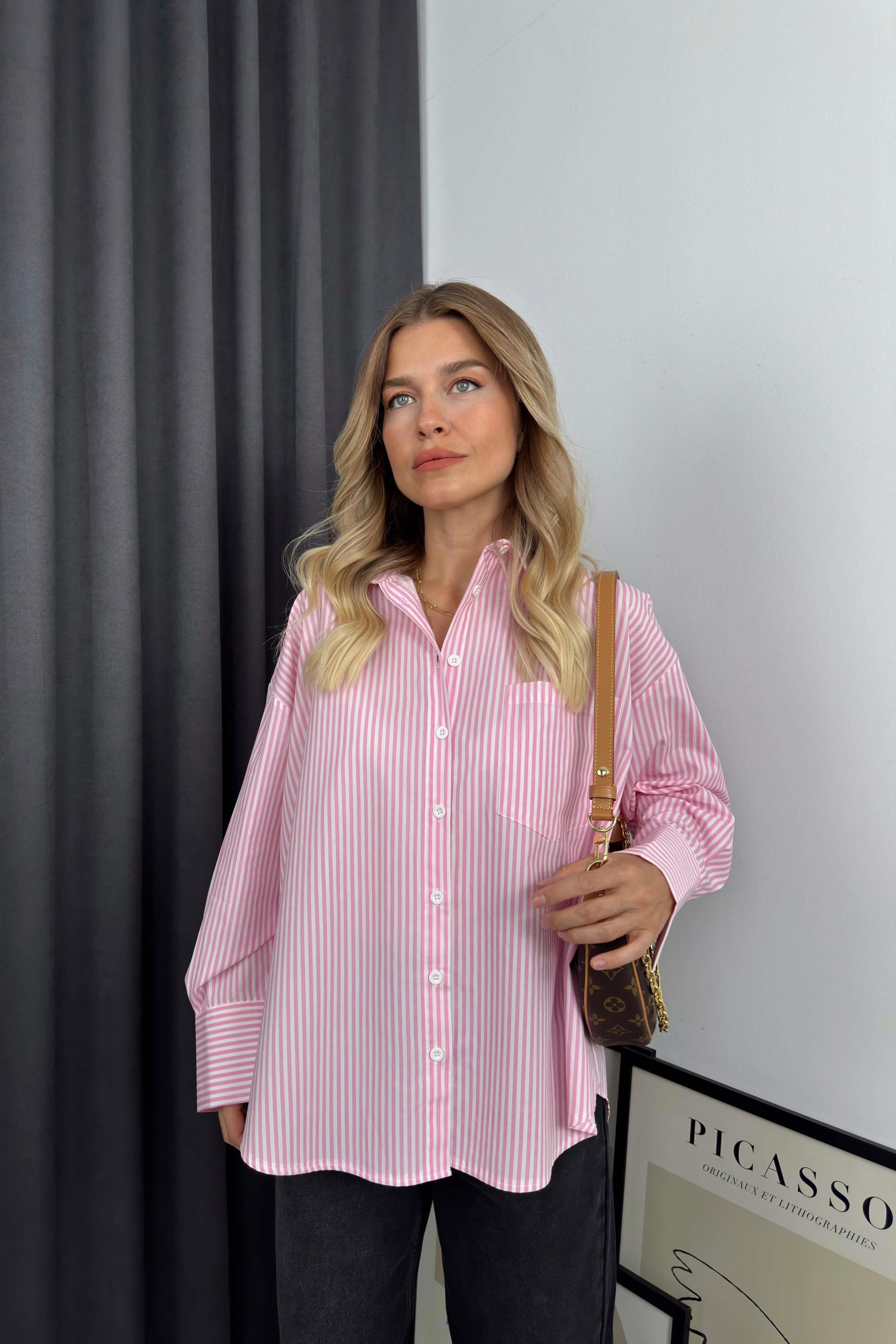 Pembe Beyaz Çizgili Oversize Gömlek