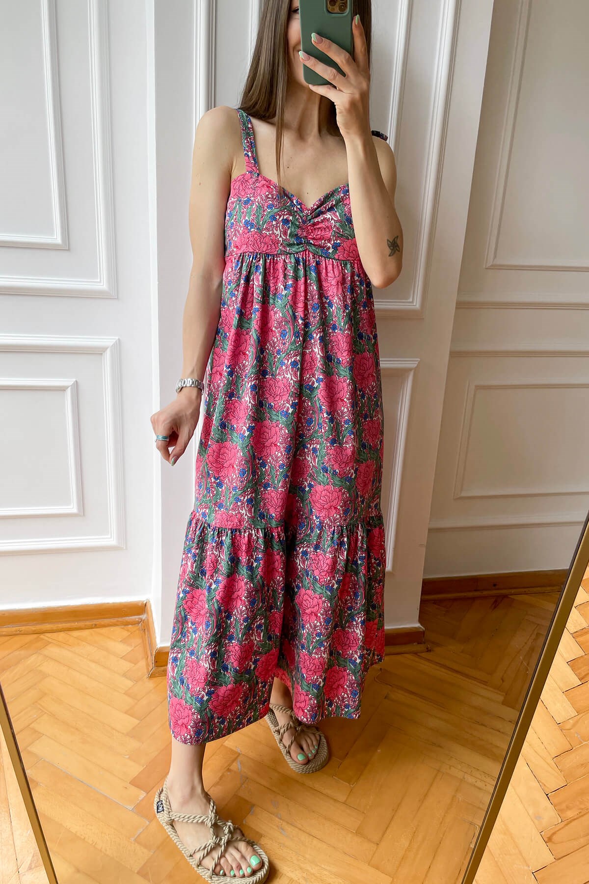 Pembe Floral Desen Askılı Elbise