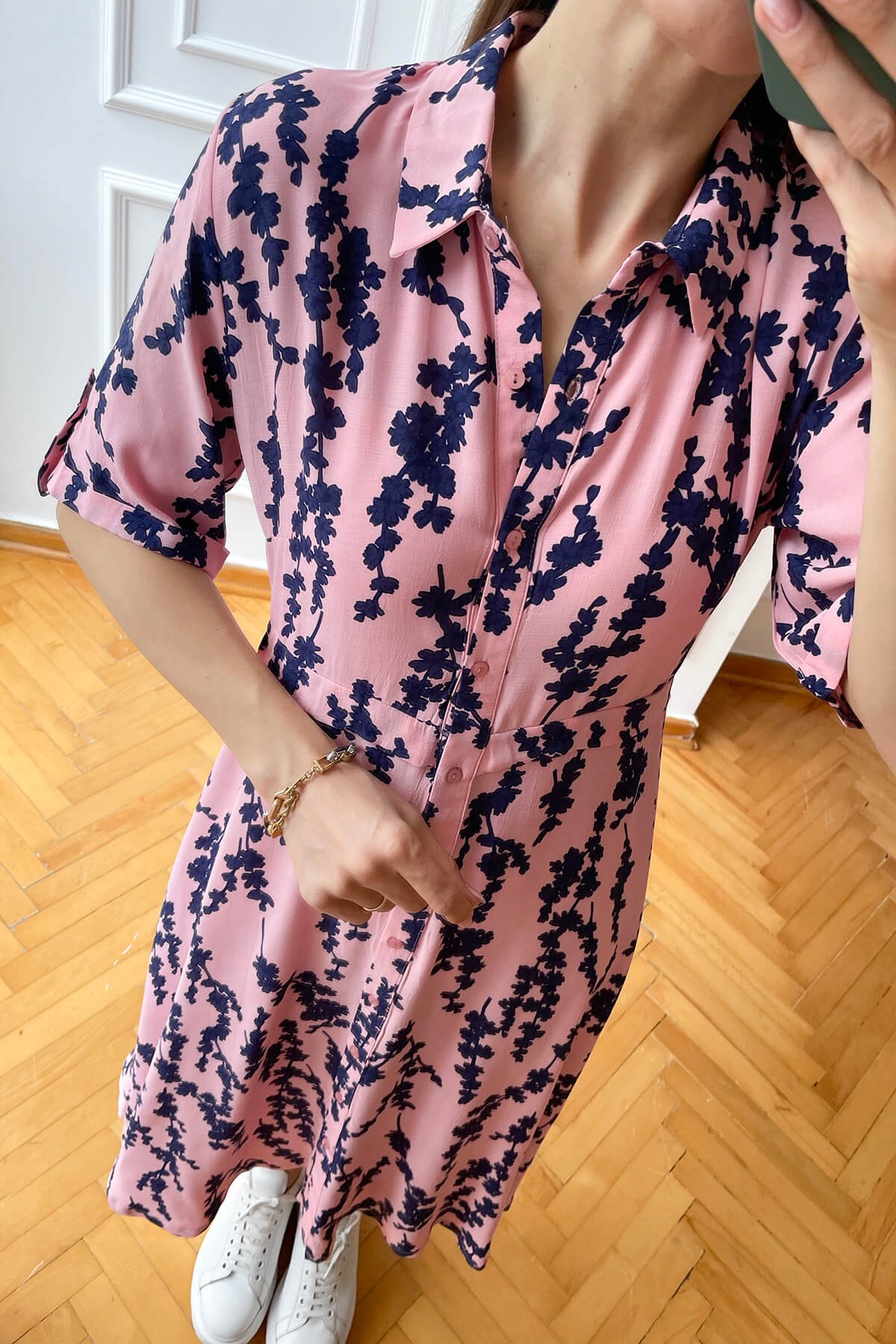 Pembe Lacivert Çiçek Desenli Elbise