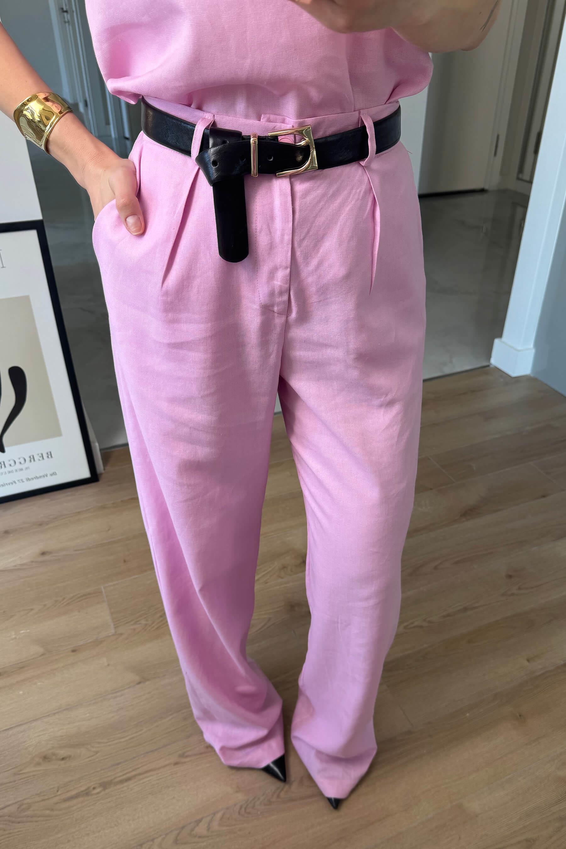 Pembe Vatkalı Kolsuz Keten Bluz Pantolon Takım