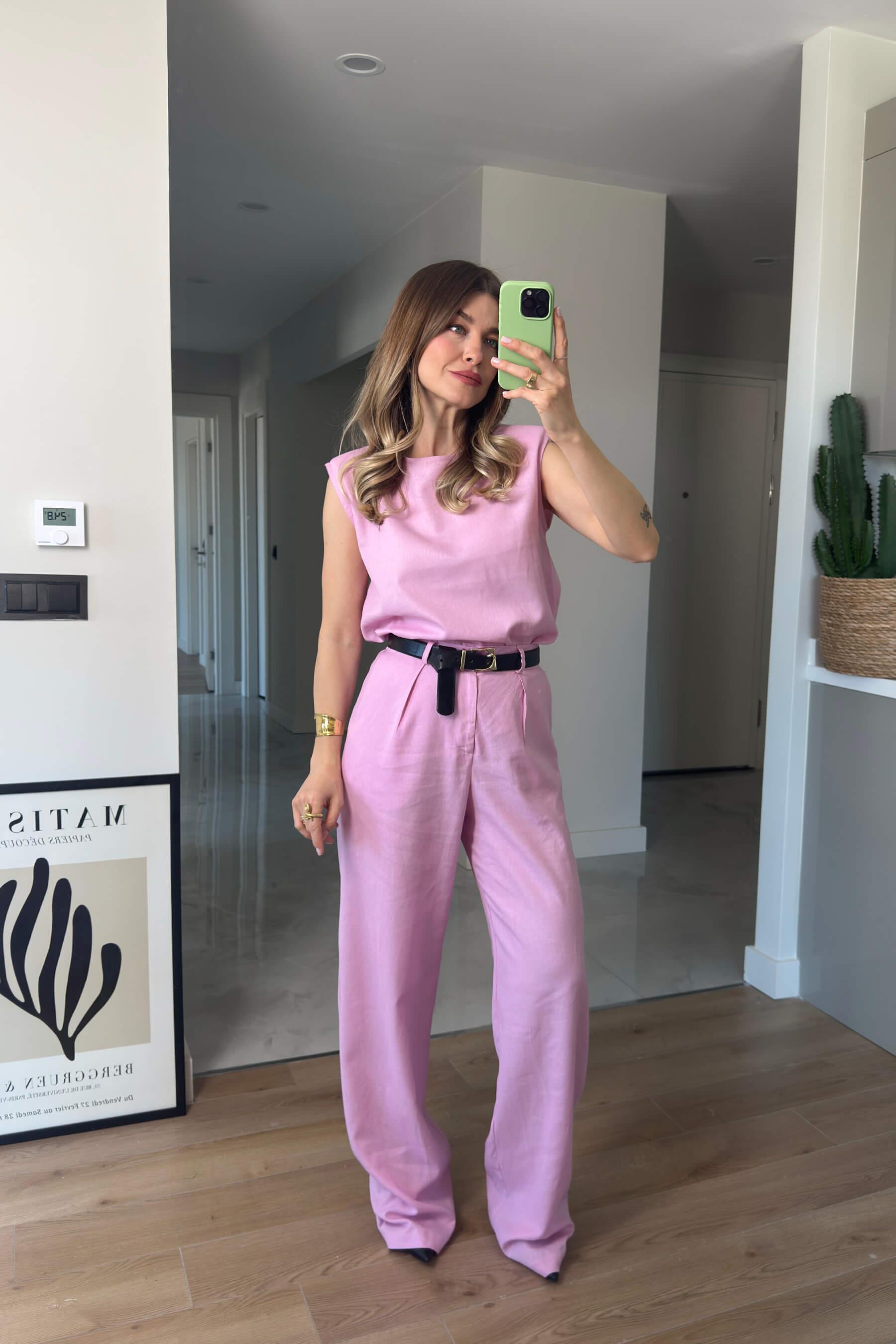 Pembe Vatkalı Kolsuz Keten Bluz Pantolon Takım