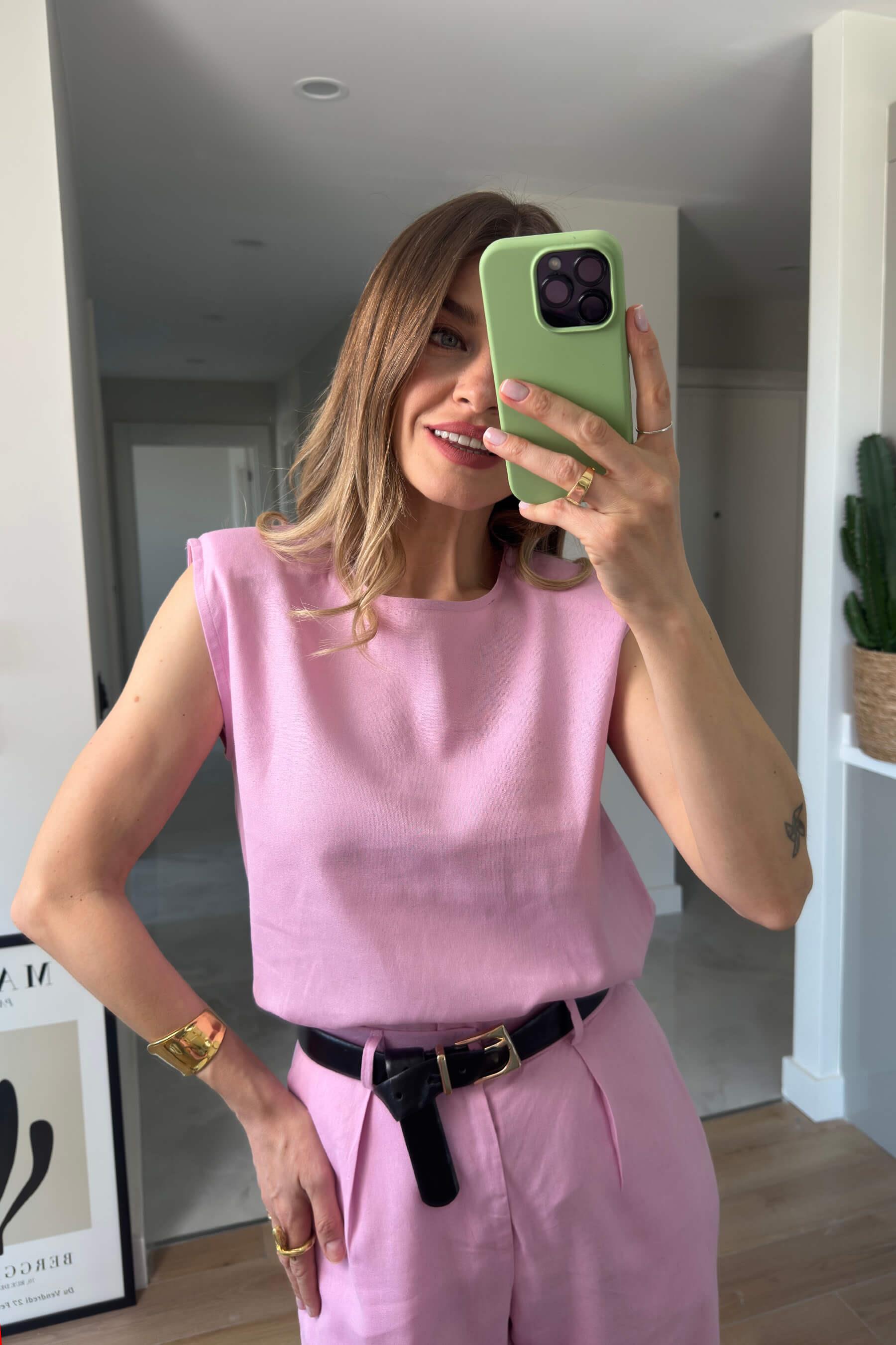 Pembe Vatkalı Kolsuz Keten Bluz Pantolon Takım