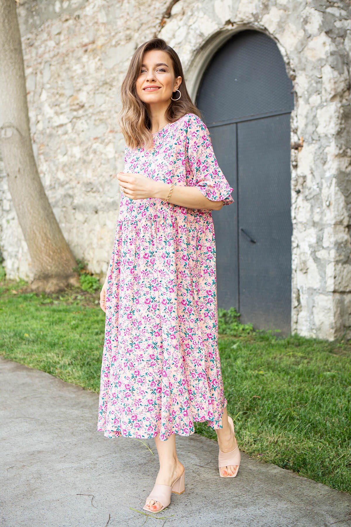 Pembe Volanlı Elbise