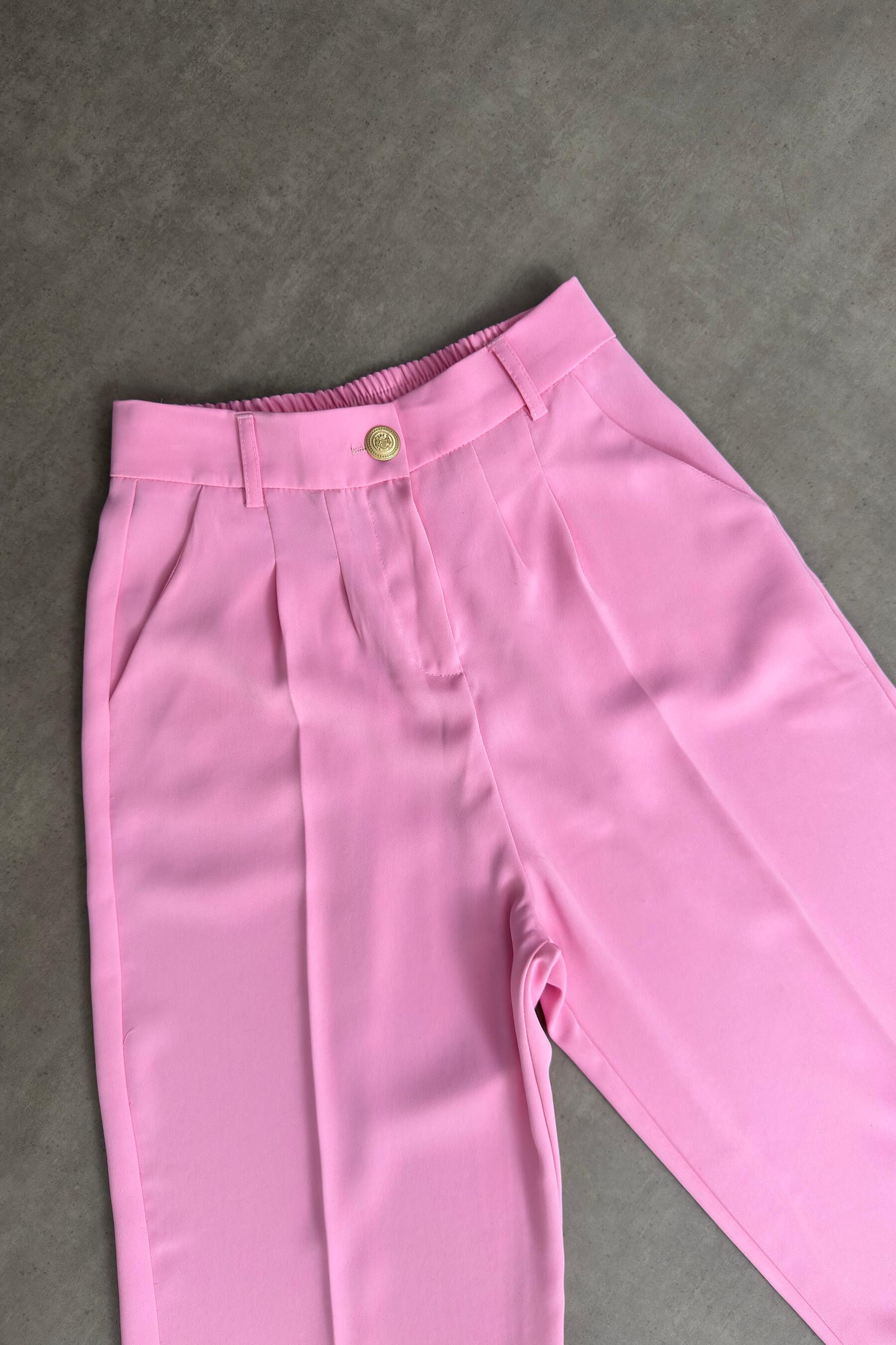 Pembe Yüksek Bel Beli Lastikli Pileli Pantolon