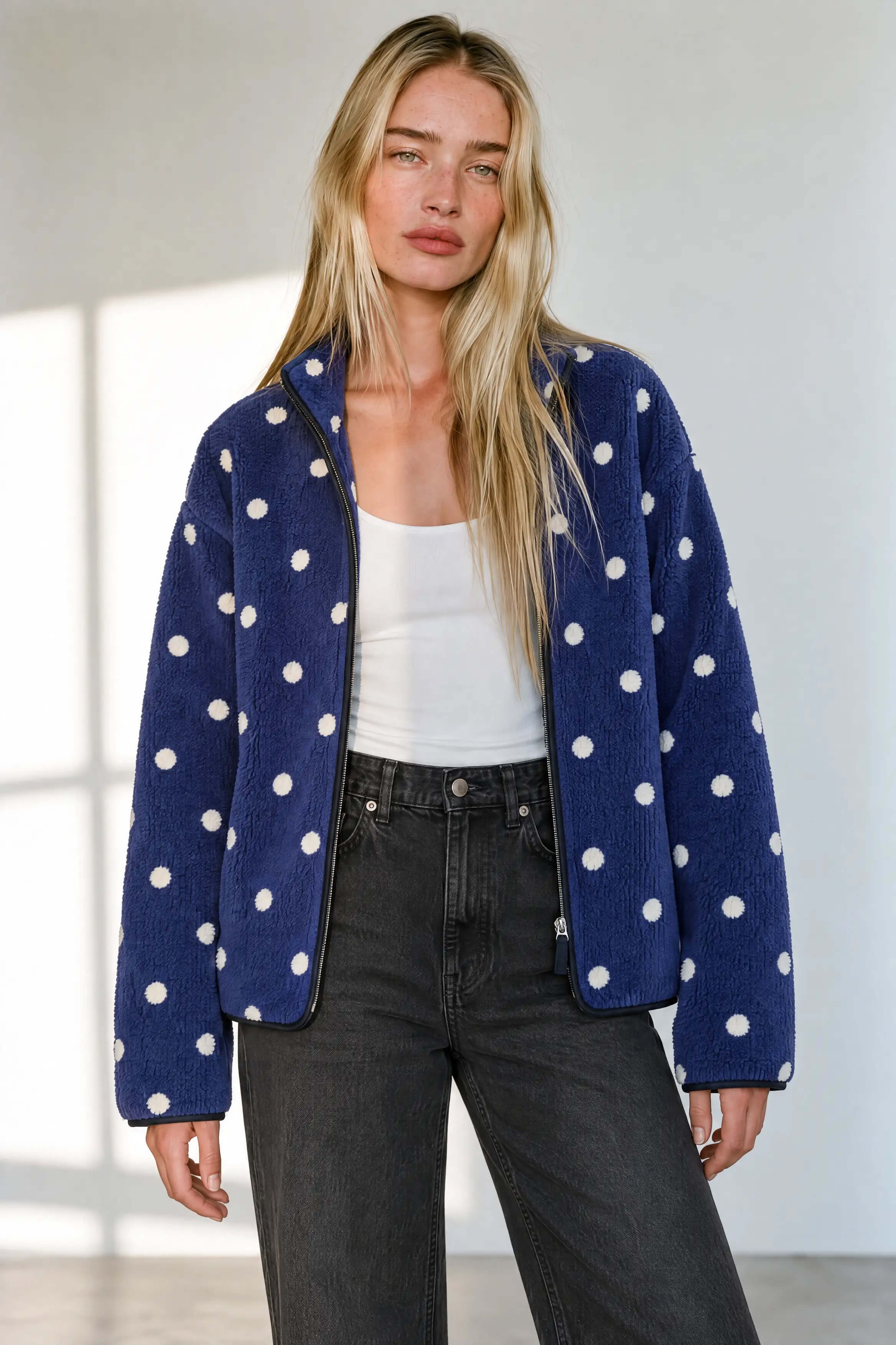 Saks Mavisi Beyaz Puantiyeli  Fermuarlı Oversize Peluş Sweatshirt