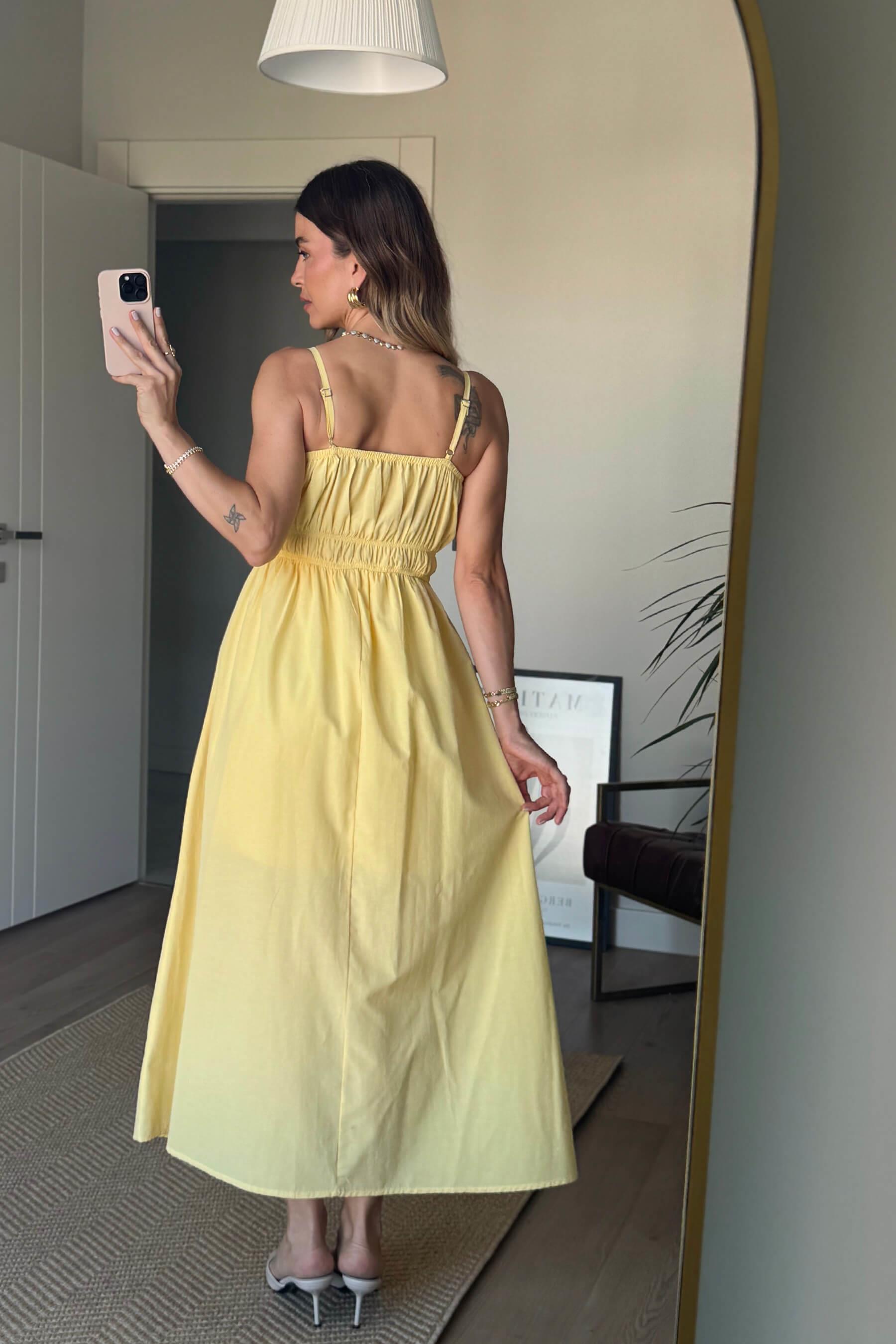 Sarı Askılı Önü Gipeli Elbise