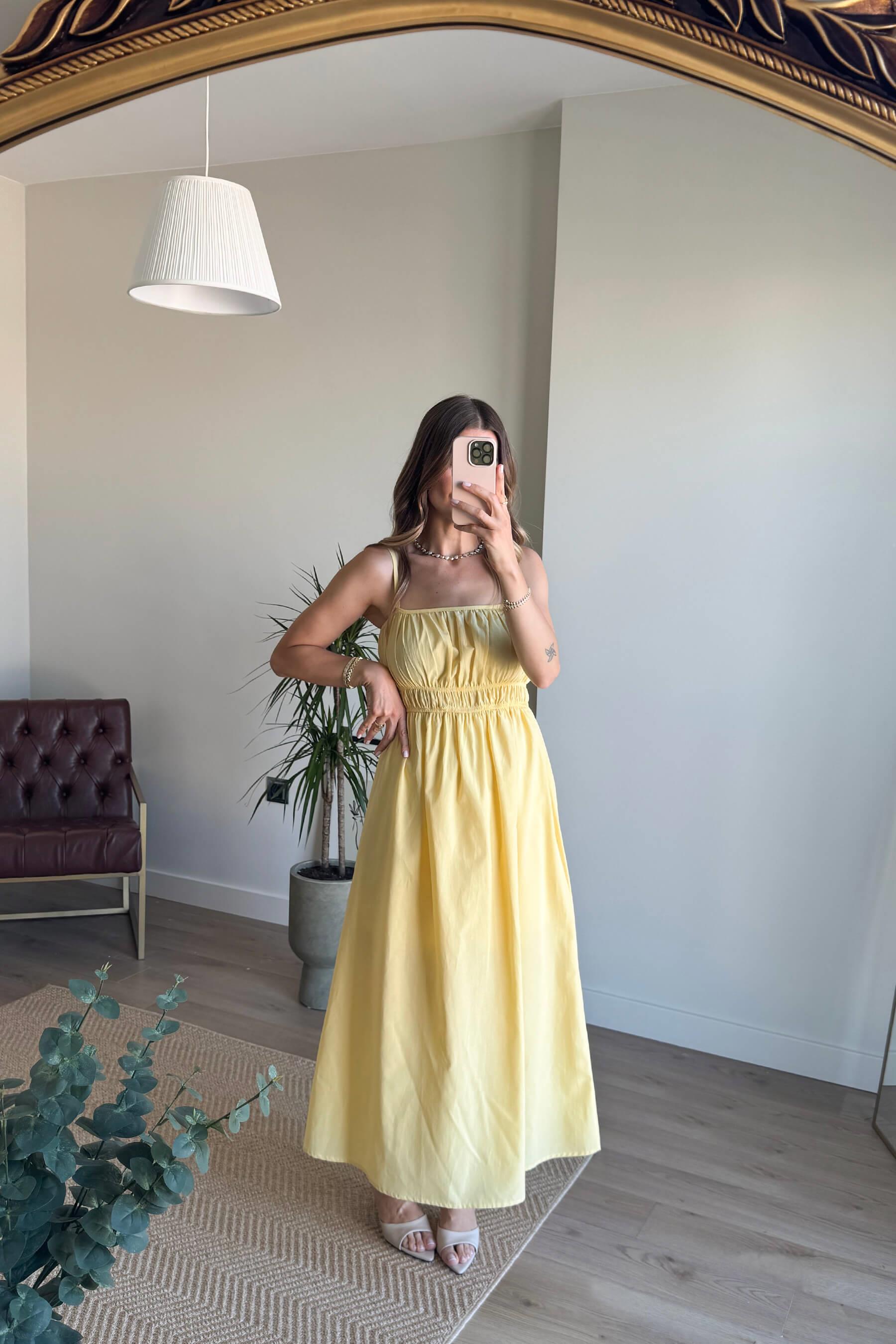 Sarı Askılı Önü Gipeli Elbise