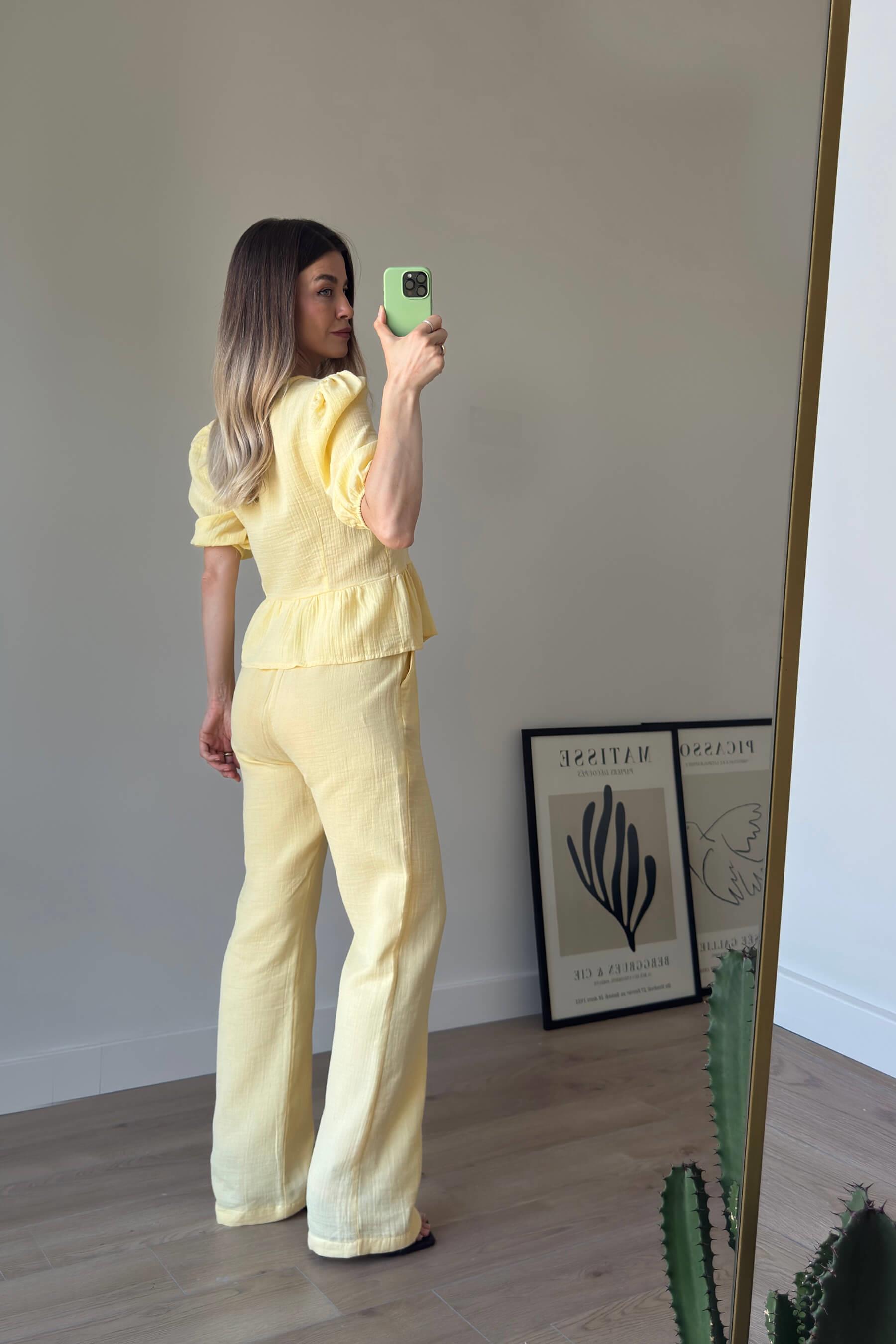 Sarı Bağcıklı Bluz Bol Paça Müslin Pantolon Takım