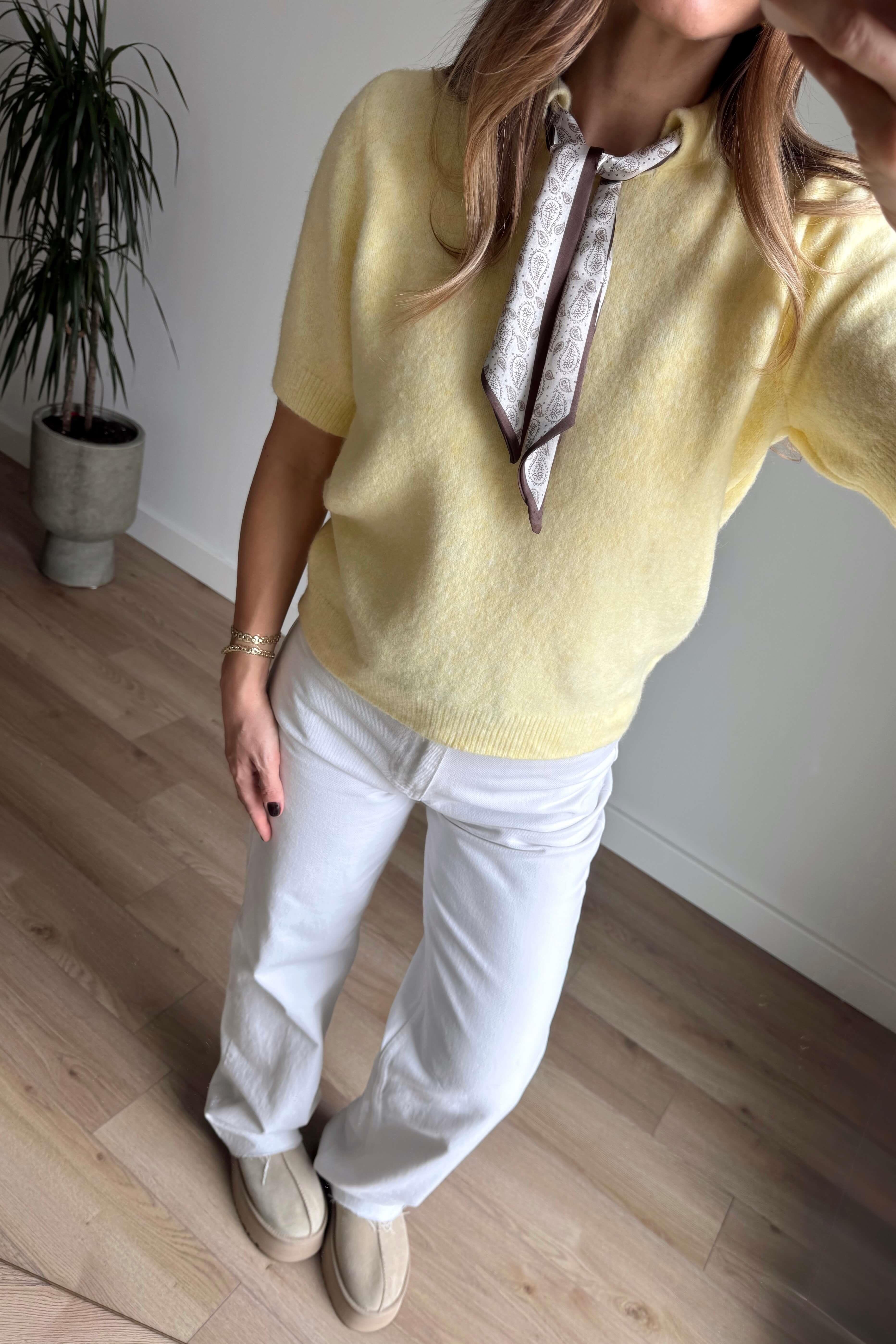 Sarı Kahve Fularlı Kısa Kollu Yün Karışımlı Kazak