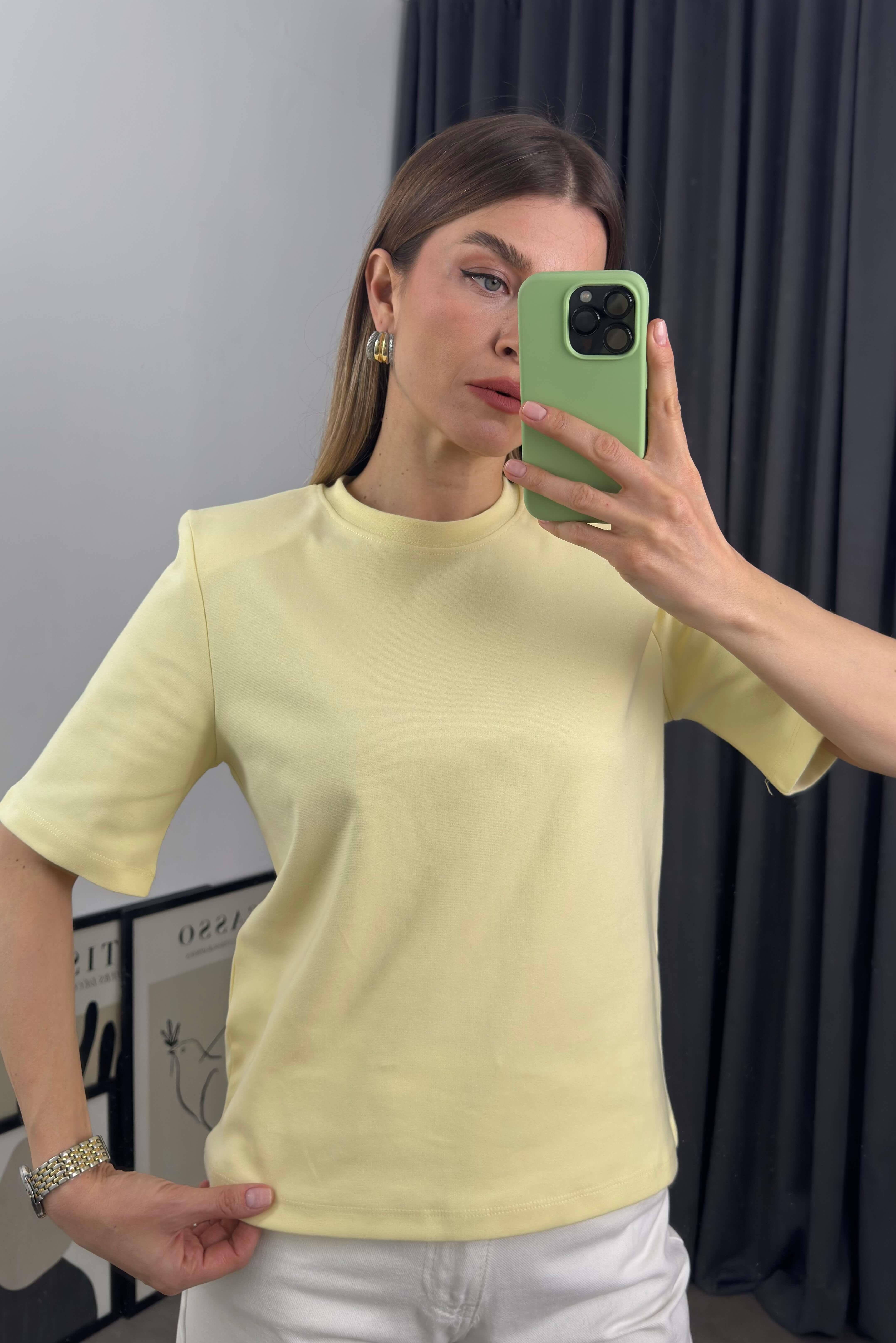 Sarı Oversize Vatkalı T-Shirt