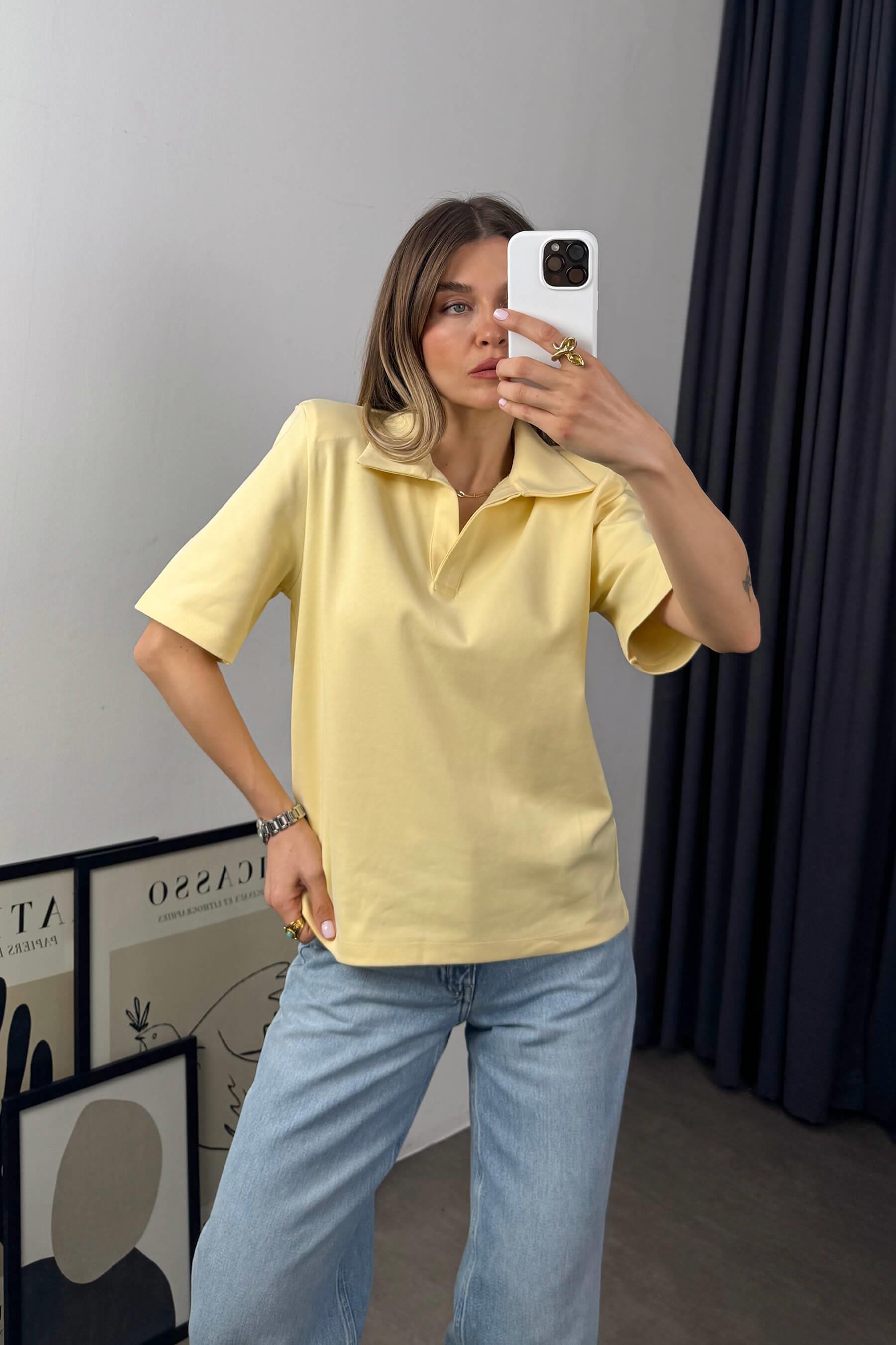 Sarı Polo Yaka Vatkalı Premium Bluz