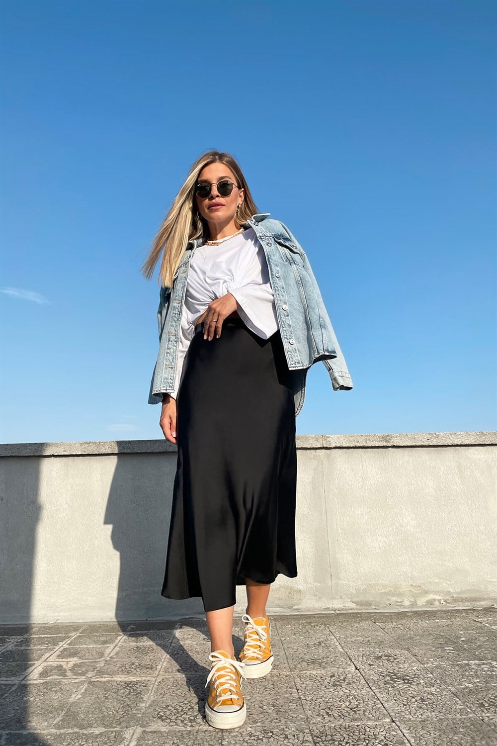 Siyah A Model Saten Etek