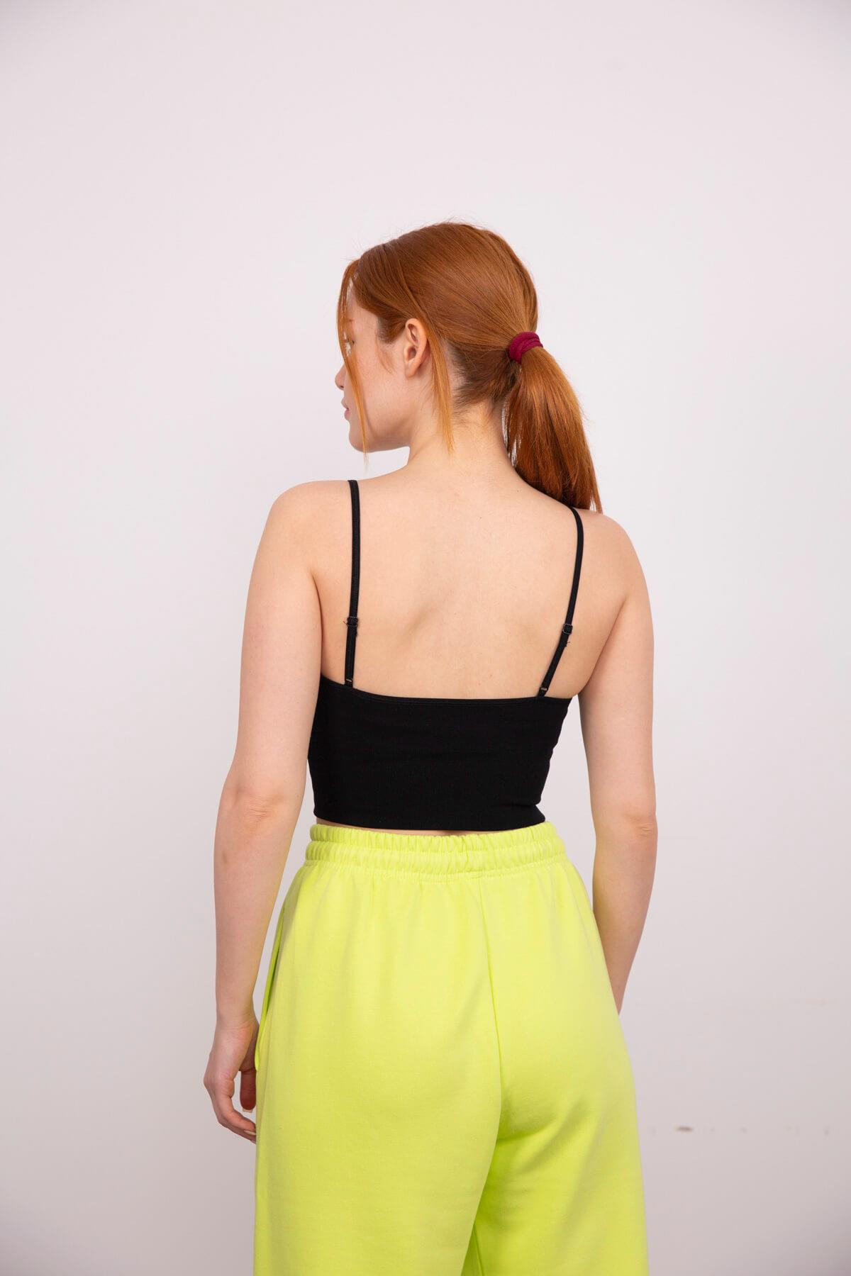 Siyah Askılı Crop Top