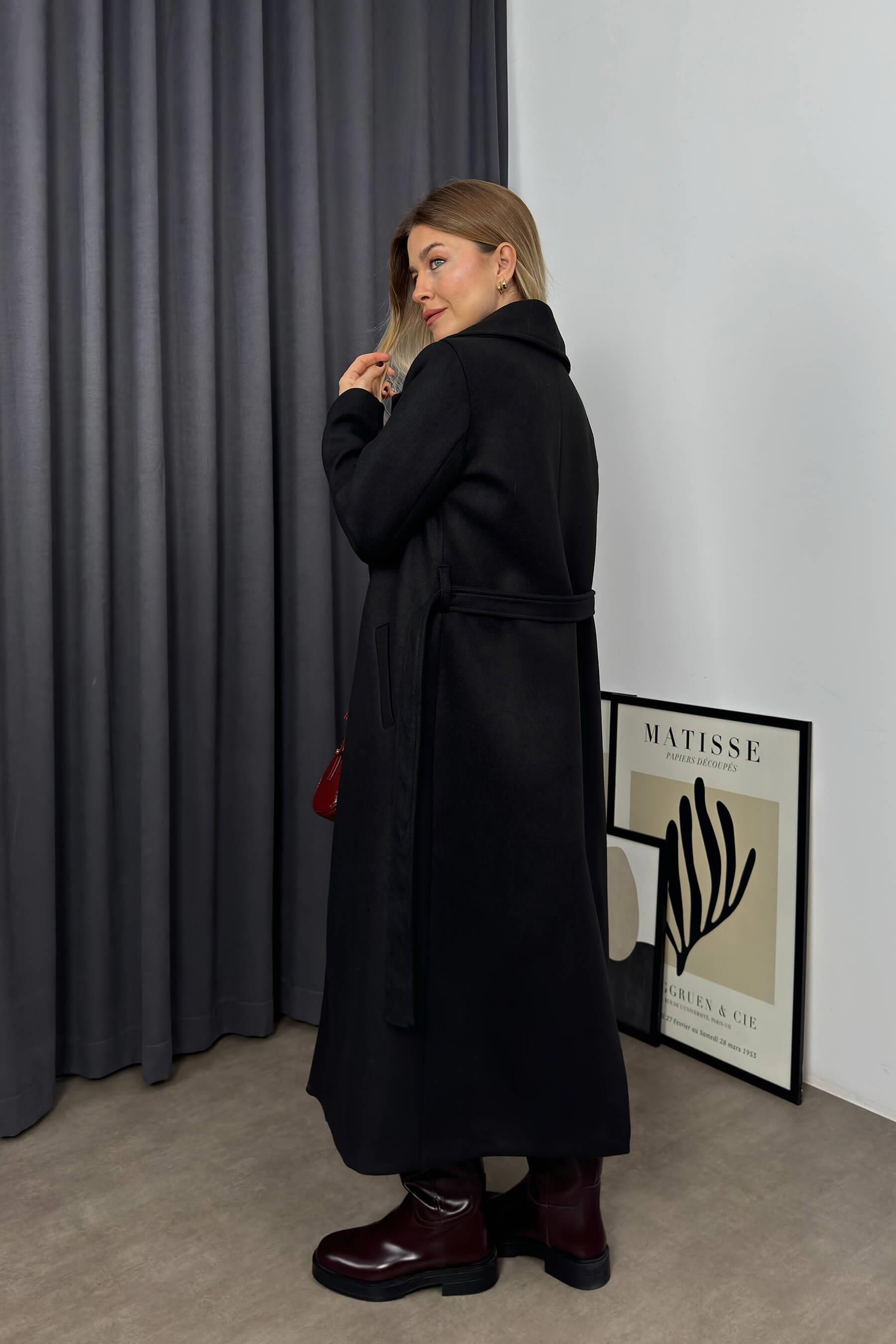 Siyah Astarlı Kaşe Kaban