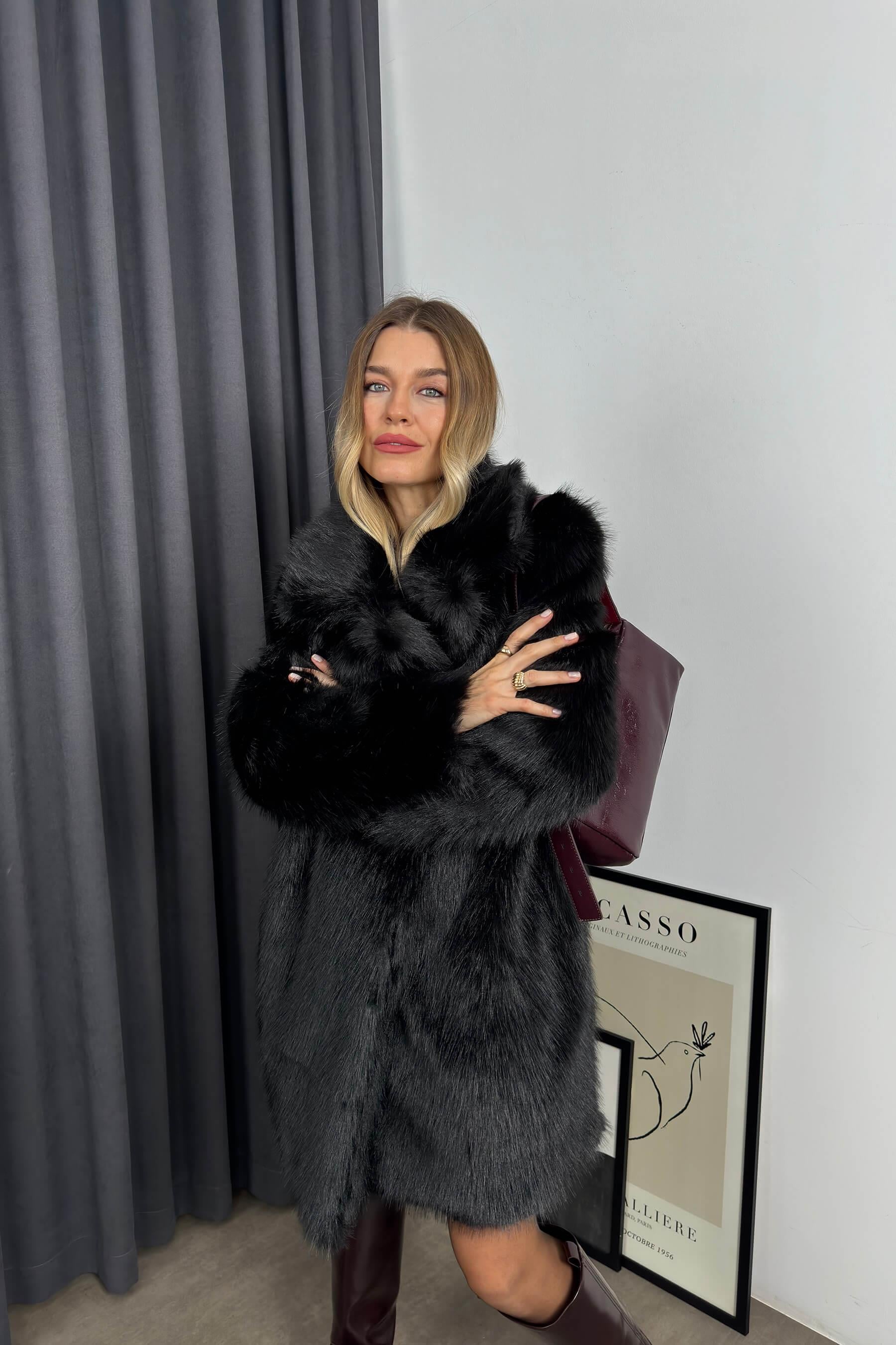 Siyah Astarlı Oversize Premium Kürk Kaban