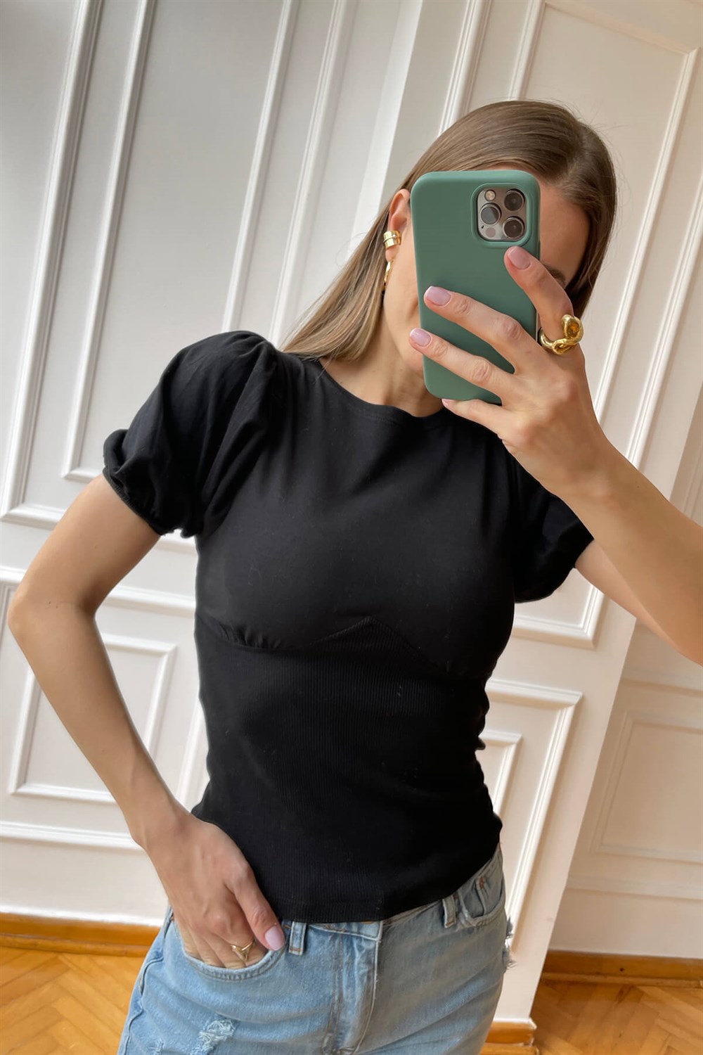 Siyah Balon Kol Korseli T-Shirt