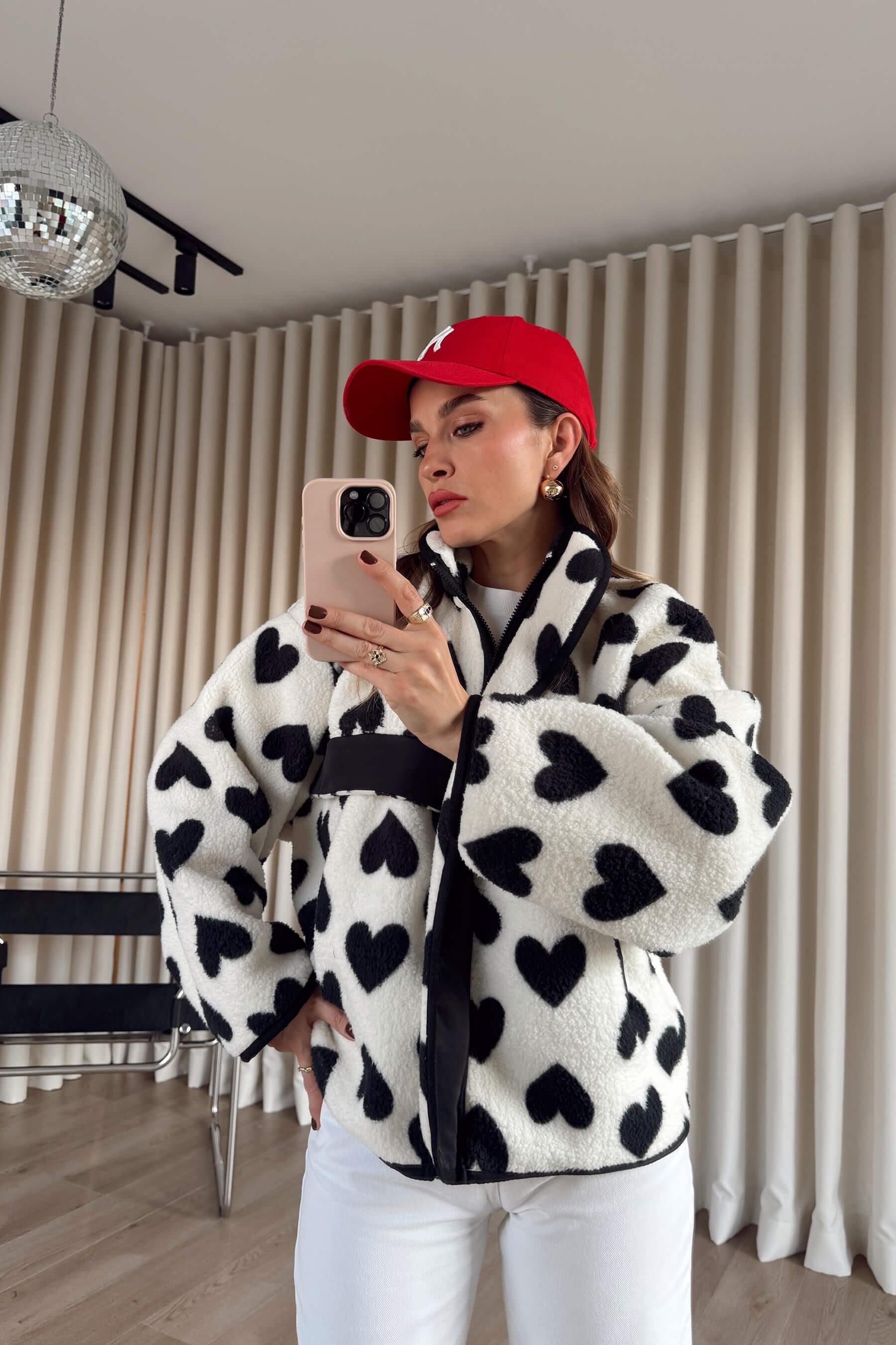 Siyah Bej Kalp Desenli Fermuarlı Oversize Peluş Sweatshirt