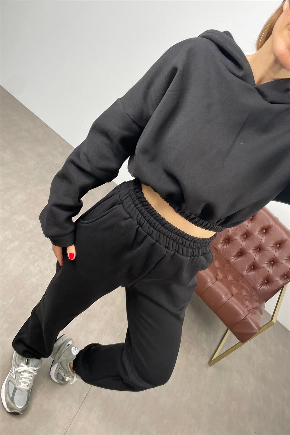 Siyah Beli Lastikli Crop Eşofman Takımı