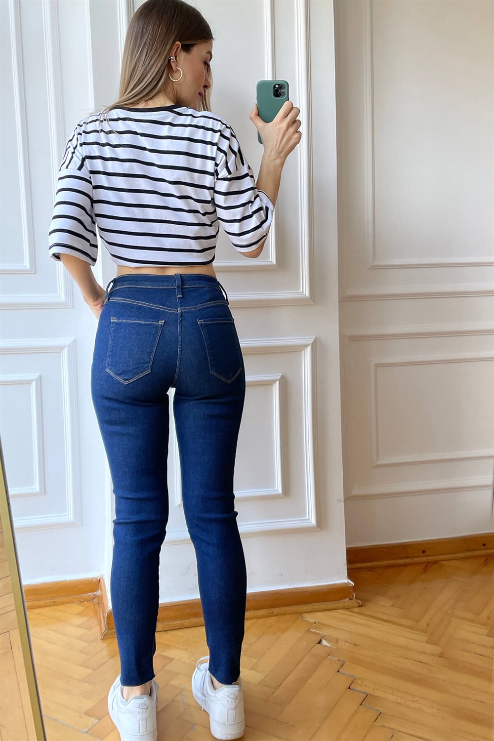 Siyah Beyaz Çizgili Basic T-Shirt