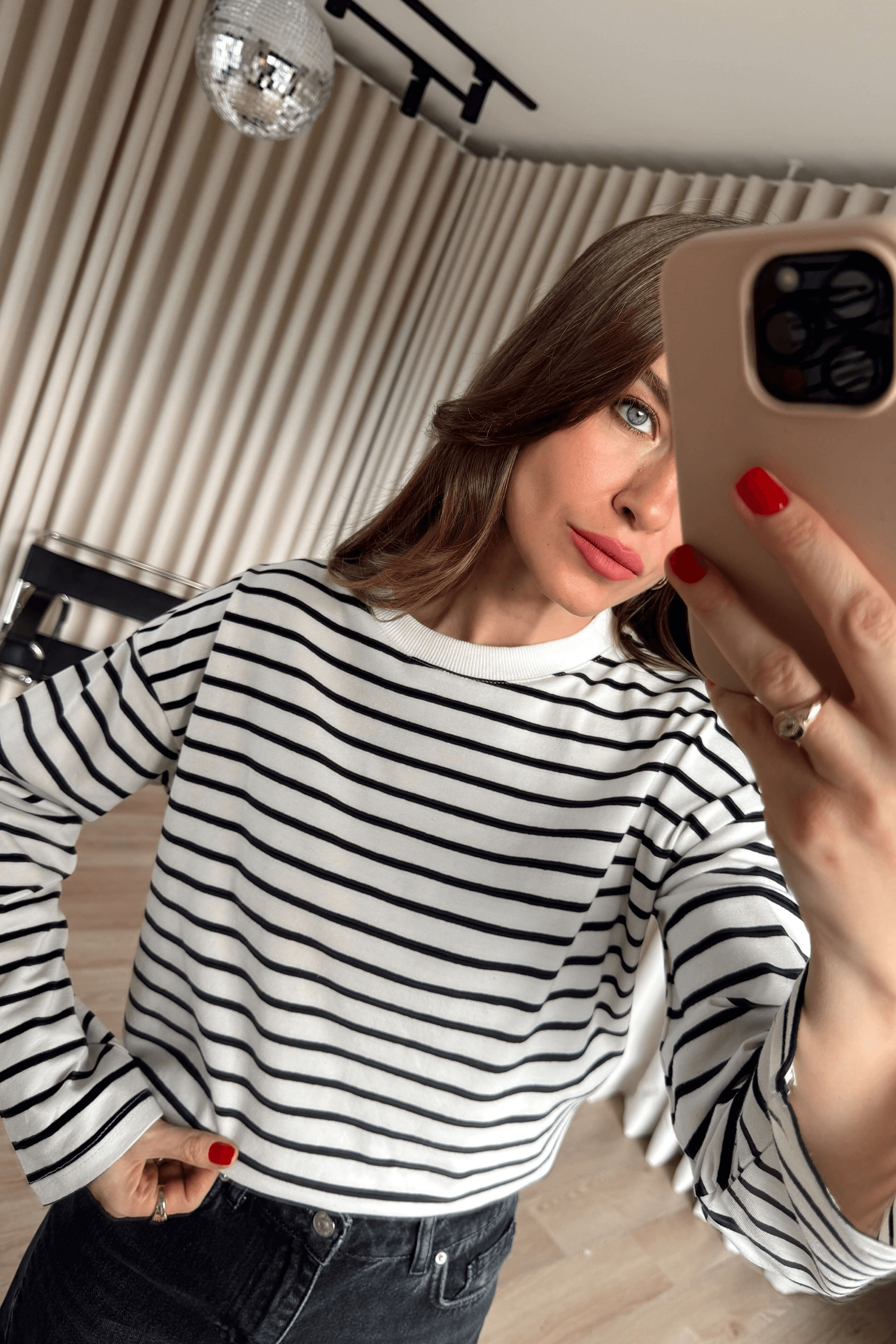 Siyah Beyaz Çizgili Bisiklet Yaka Premium İnce Sweat