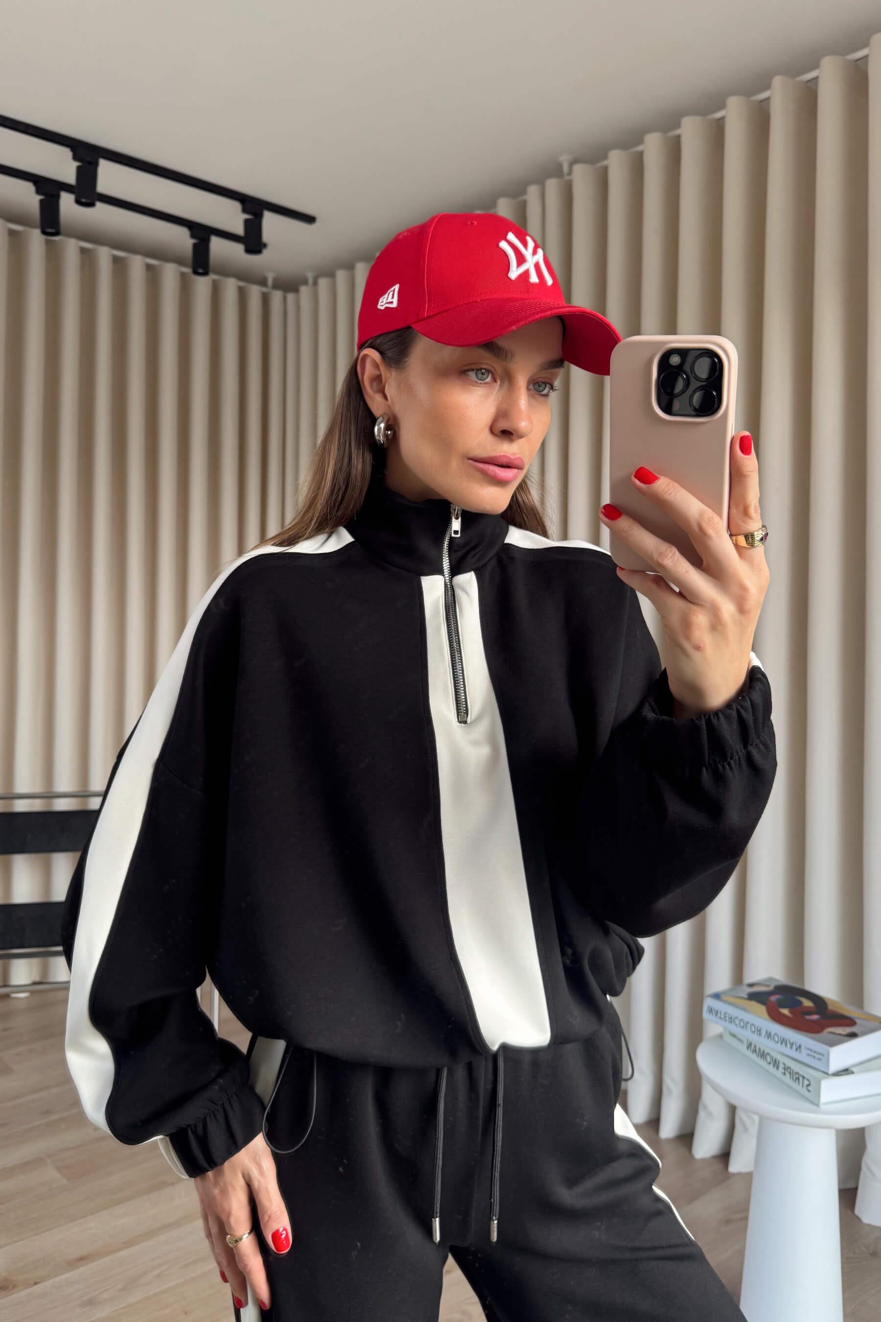 Siyah Beyaz Şerit Detaylı Fermuarlı Oversize Modal Eşofman Takımı