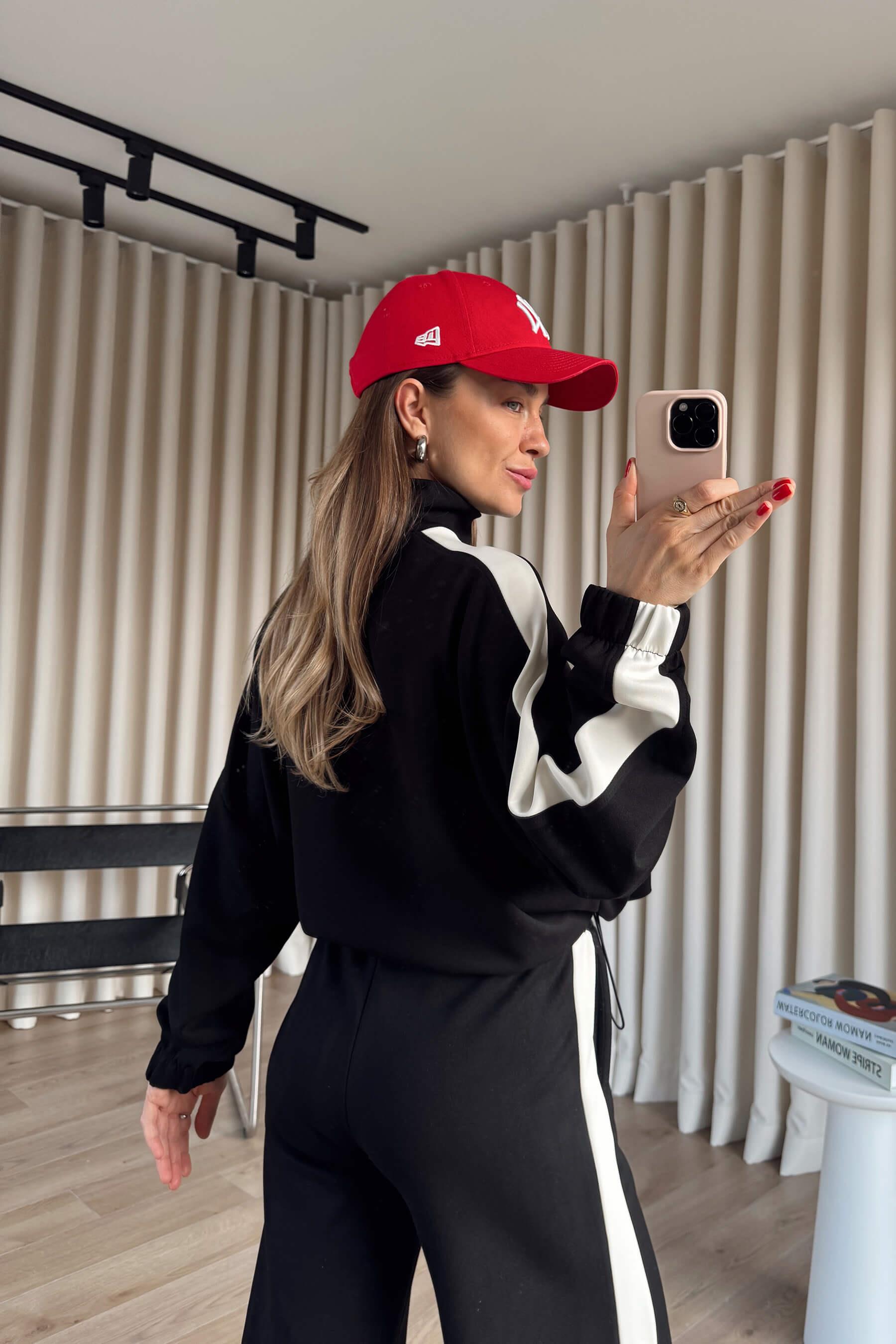 Siyah Beyaz Şerit Detaylı Fermuarlı Oversize Modal Eşofman Takımı