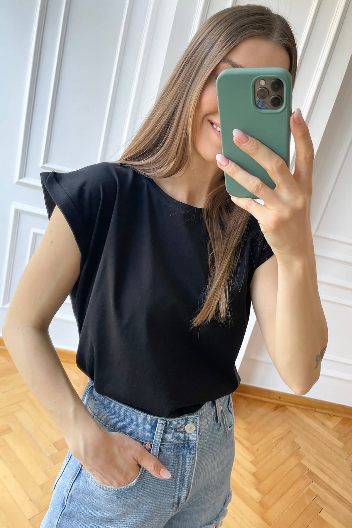 Siyah Duble Kol Kısa T-Shirt