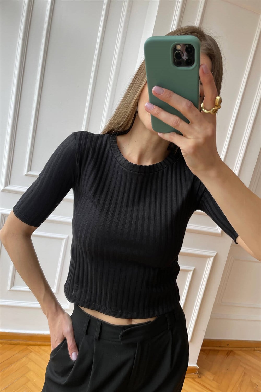 Siyah Fitilli Basic T-Shirt