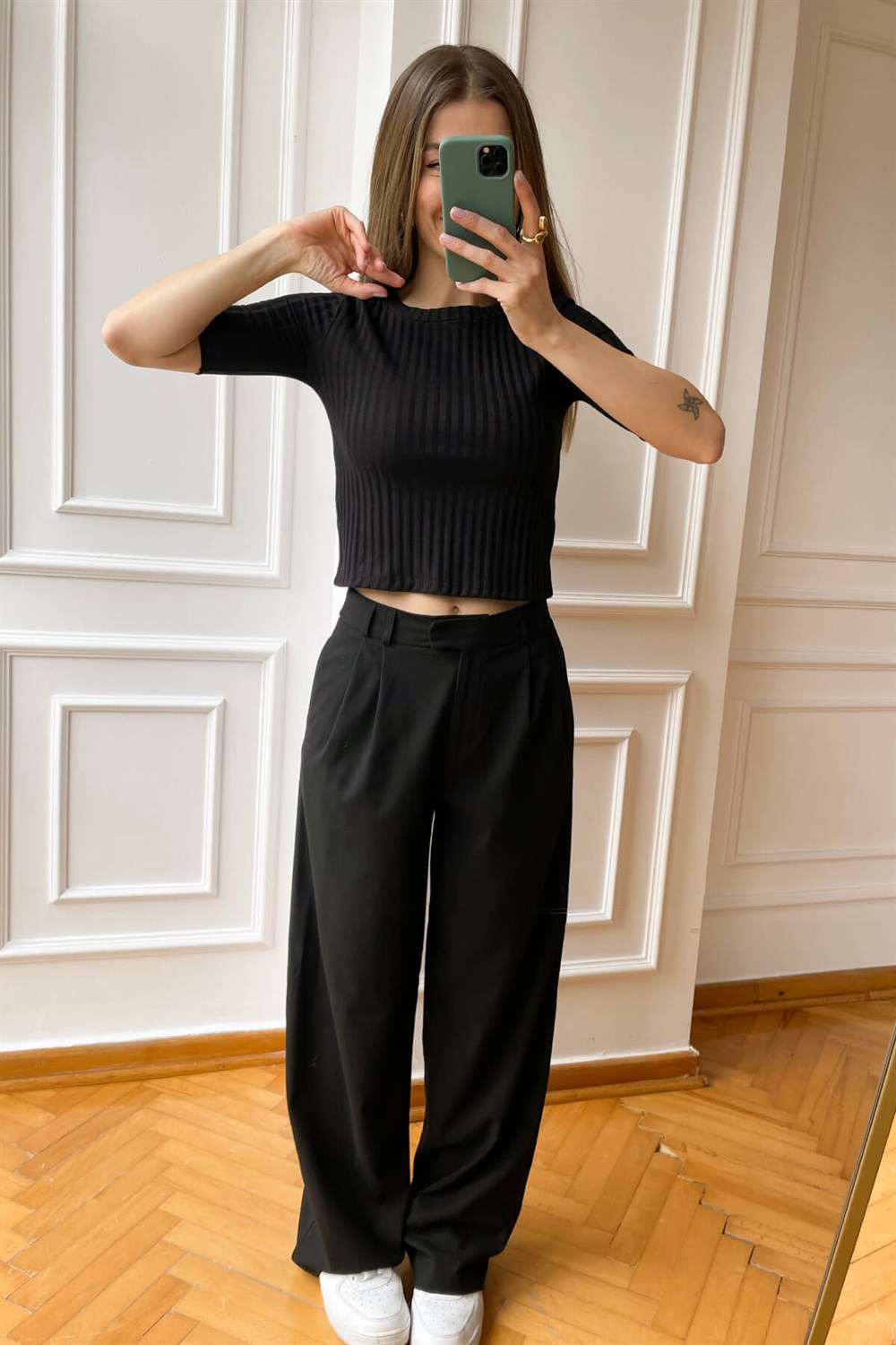 Siyah Fitilli Basic T-Shirt
