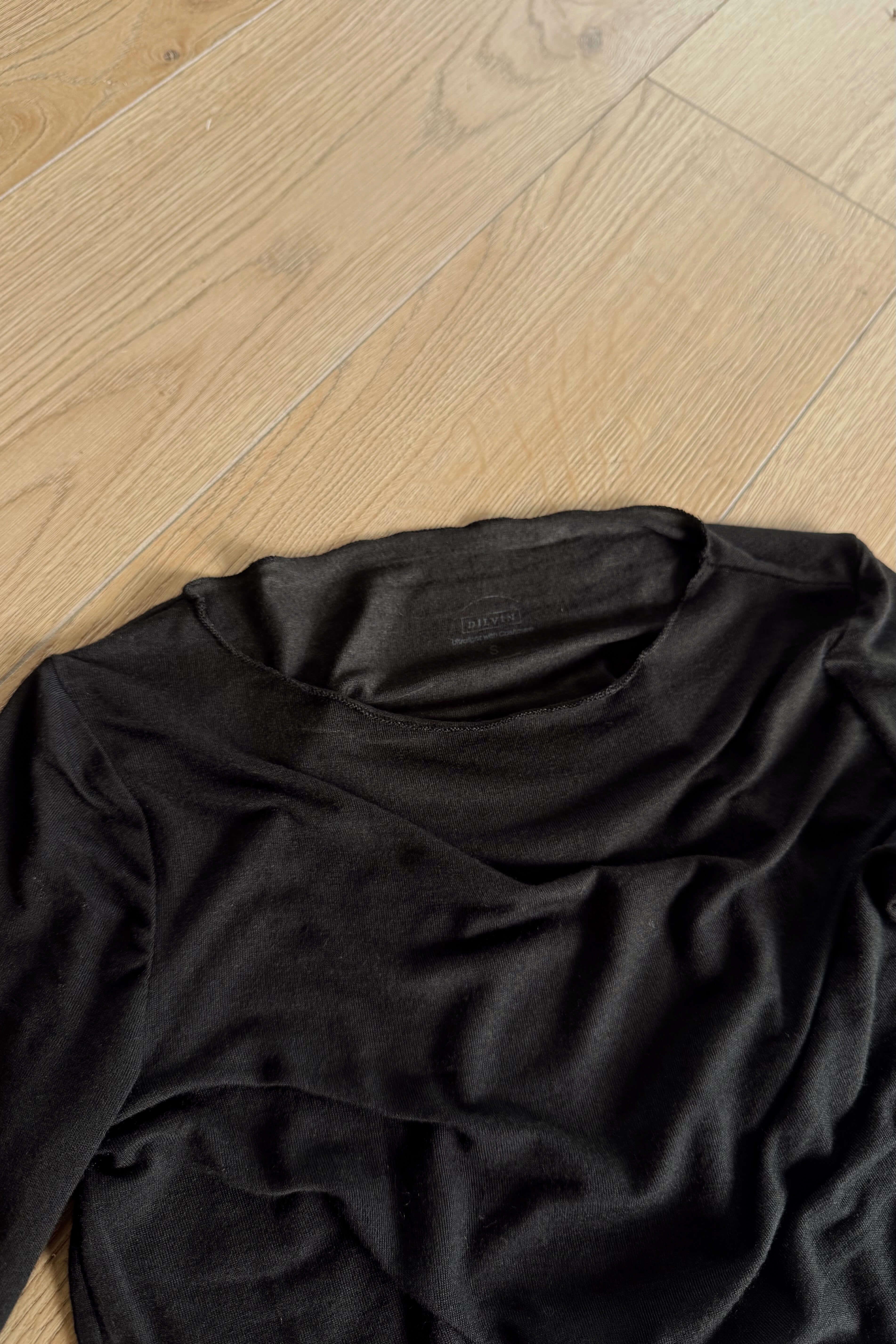 Siyah İnce Kaşmir Bluz