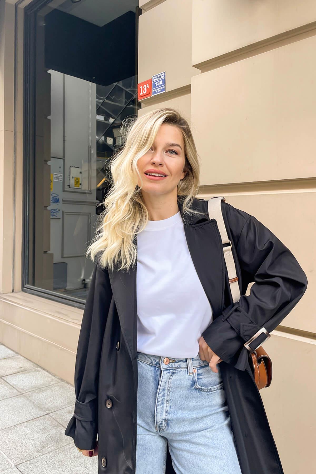 Siyah Kruvaze Yaka Astarlı Kemerli Trençkot