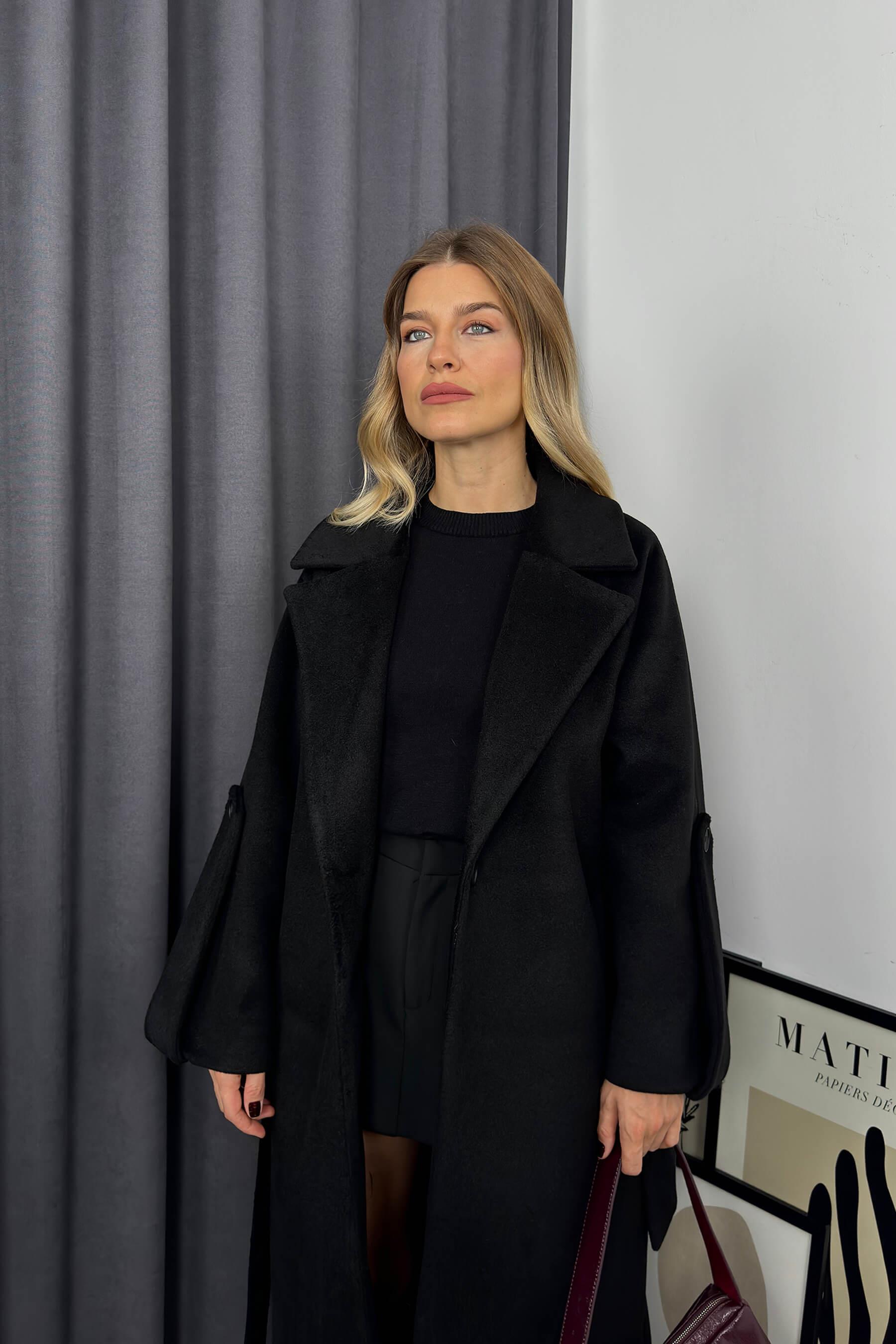 Siyah Kuşaklı Astarlı Oversize Kol Detay Yün Kaban