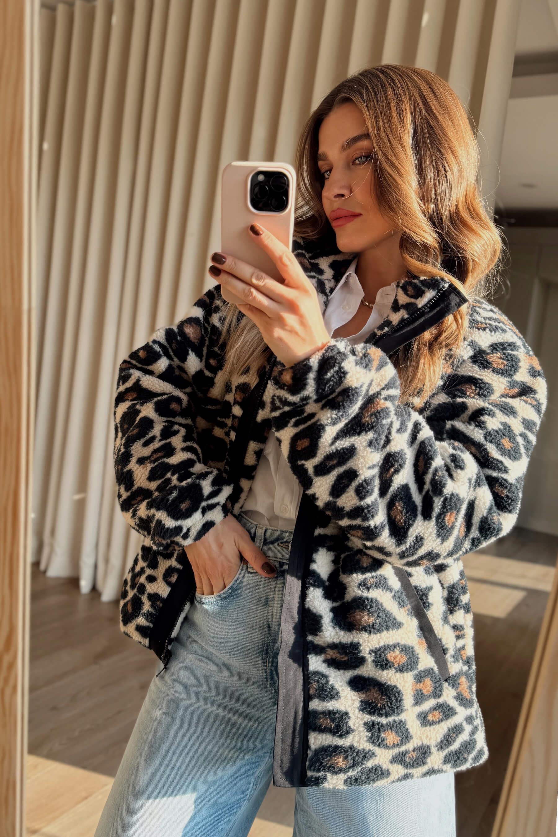 Siyah Leopar Desenli Astarlı Fermuarlı Oversize Peluş Sweatshirt