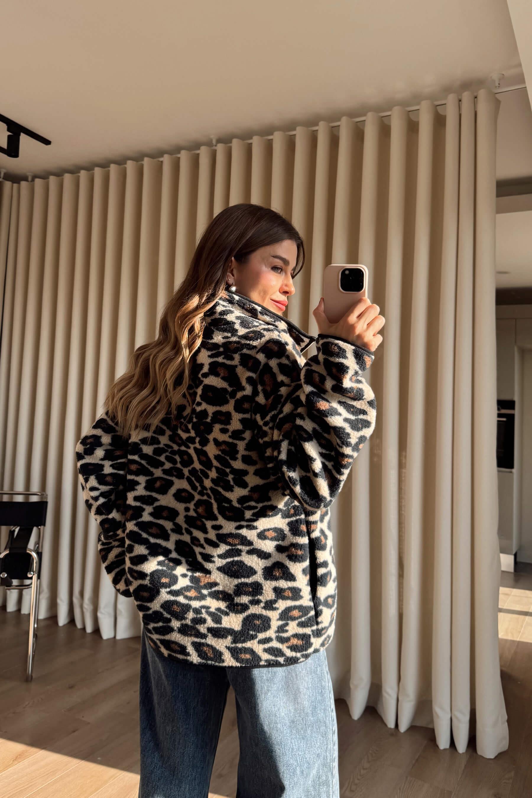 Siyah Leopar Desenli Astarlı Fermuarlı Oversize Peluş Sweatshirt